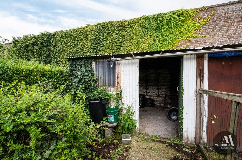 Rijwoning met 3 slaapkamers hartje Eeklo foto 5