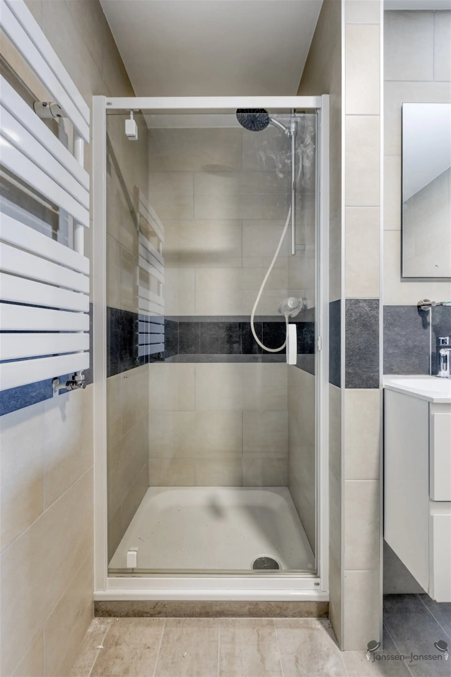 nieuwbouw met 4/5slaapkamers zonder BTW foto 21