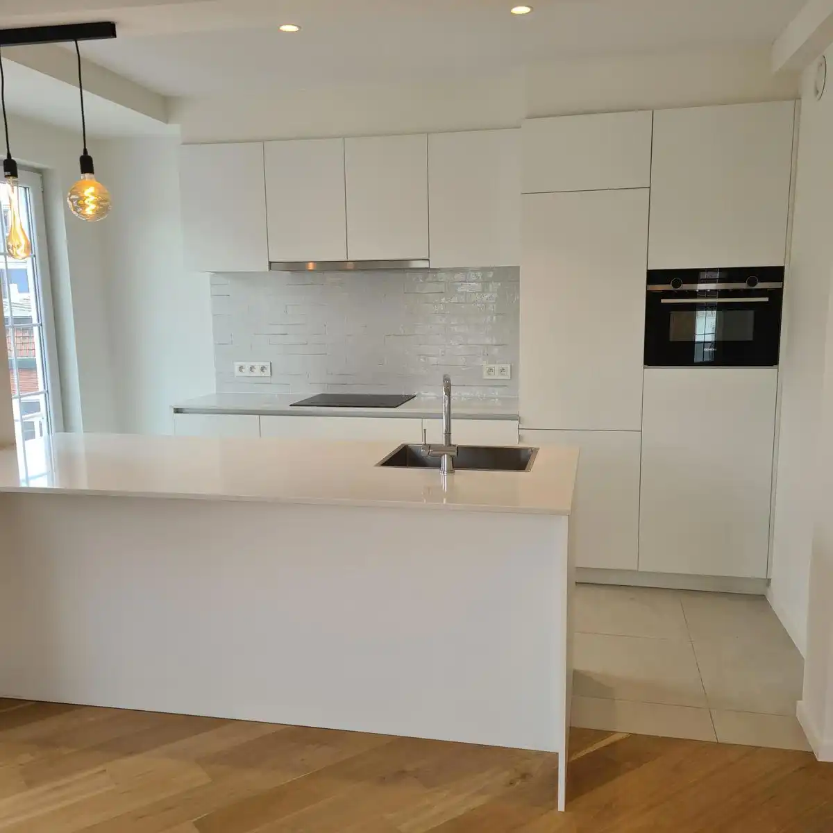 Instapklaar appartement met 2 slaapkamers ! foto 4