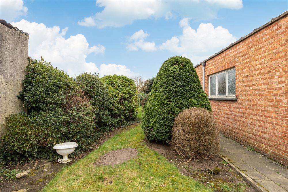 Te renoveren woning foto 24