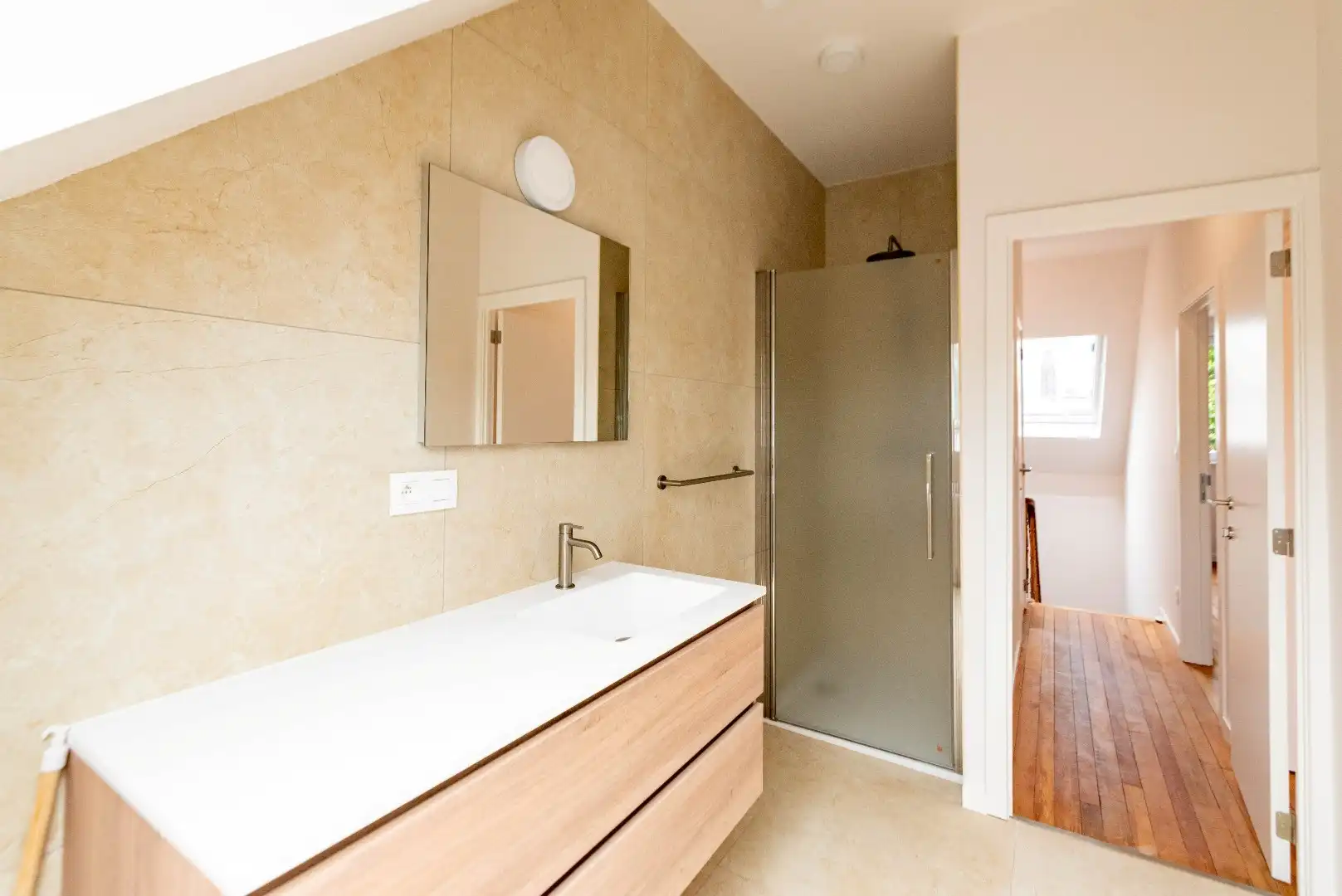 Gerenoveerde Kantoorunits in Statig Herenhuis  foto 10