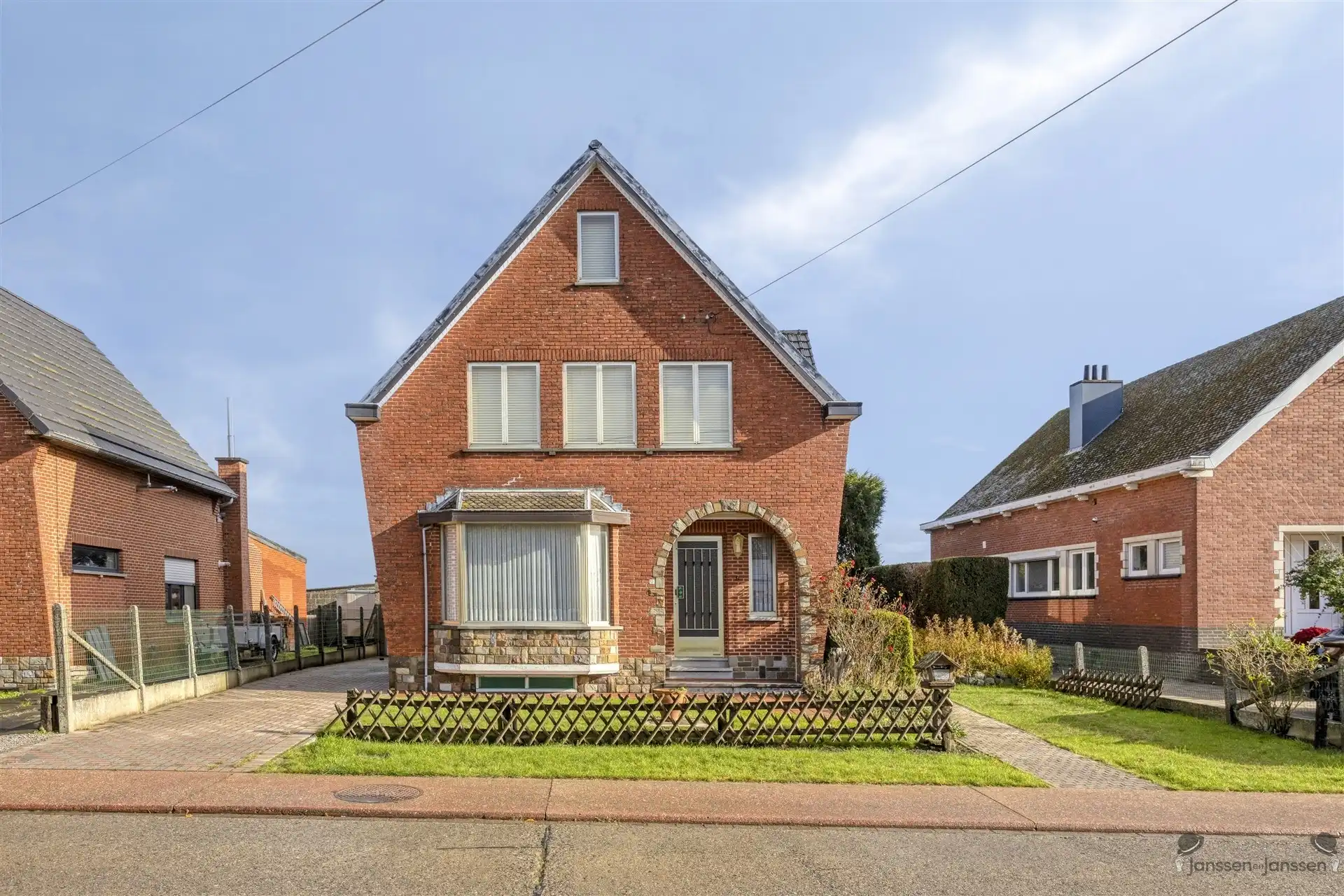 Rustig gelegen woning met prachtig uitzicht foto 2