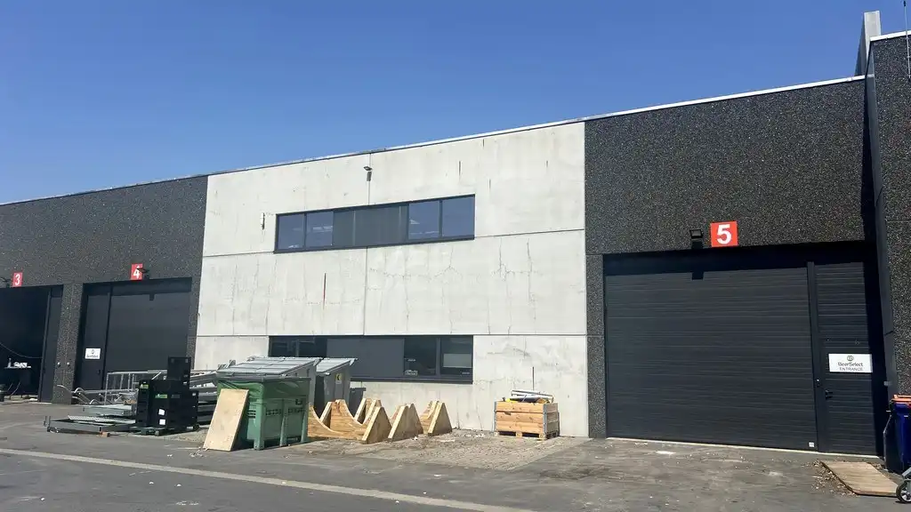 Recente loods te huur aan The Loop in Sint-Denijs-Westrem foto 17