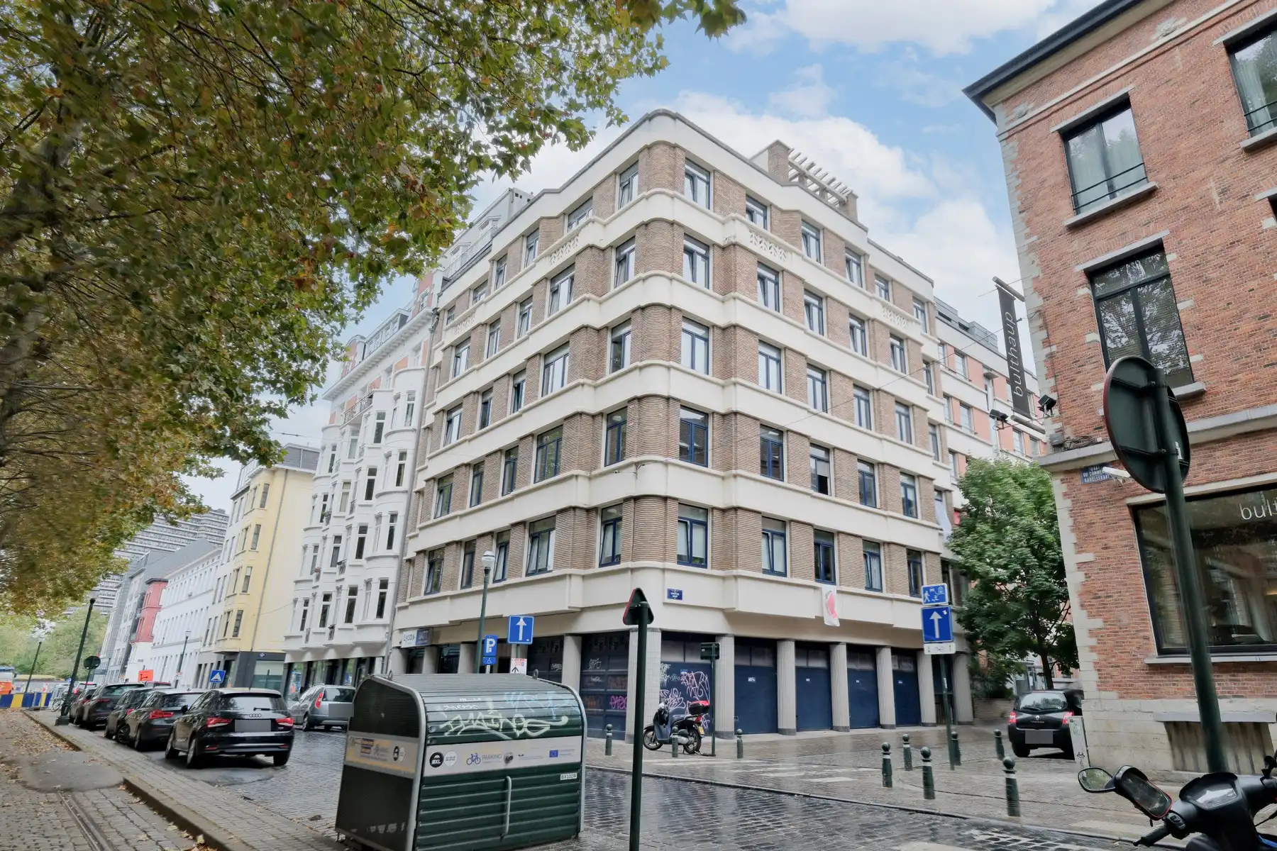 Appartement te koop foto {{pictureIndex}}