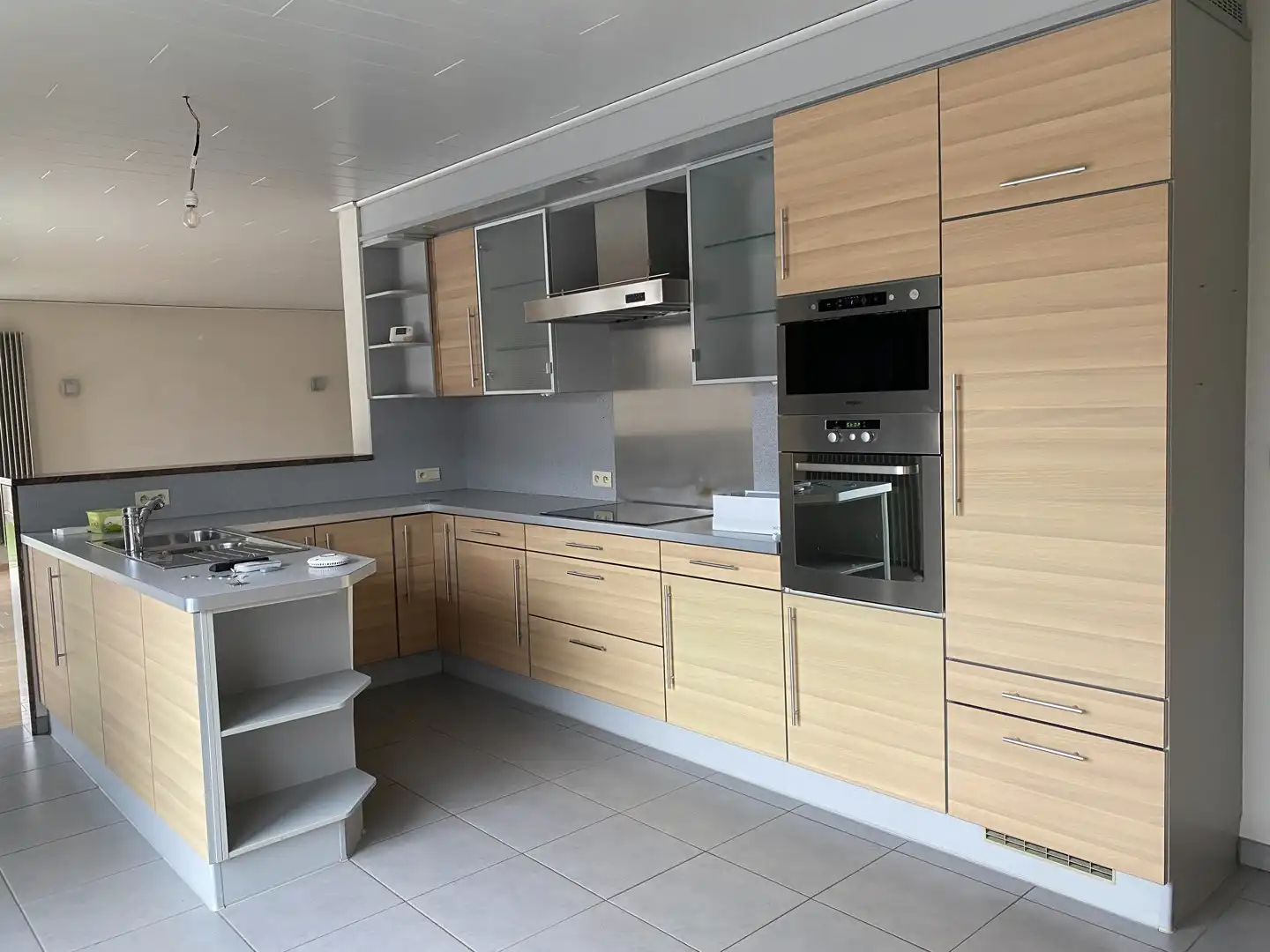 Ruime villa met tuin en zwembad op rustige ligging in Eeklo foto 6