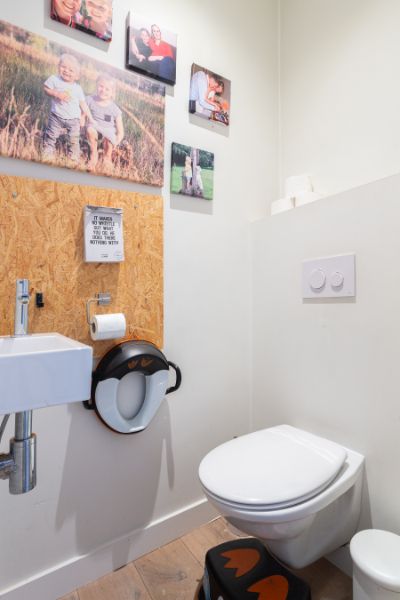 Prachtige instapklare woning met zee van ruimte, ruime tuin!!! foto 18