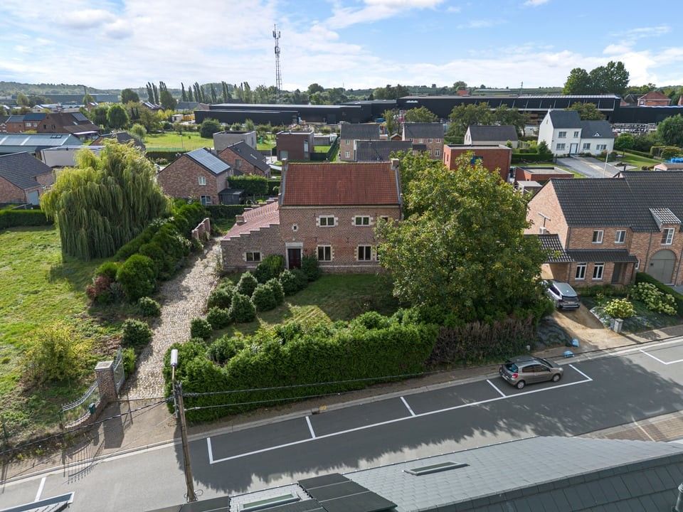 AUTHENTIEKE, STATIGE WONING MET KARAKTER IN HOEPERTINGEN foto 2