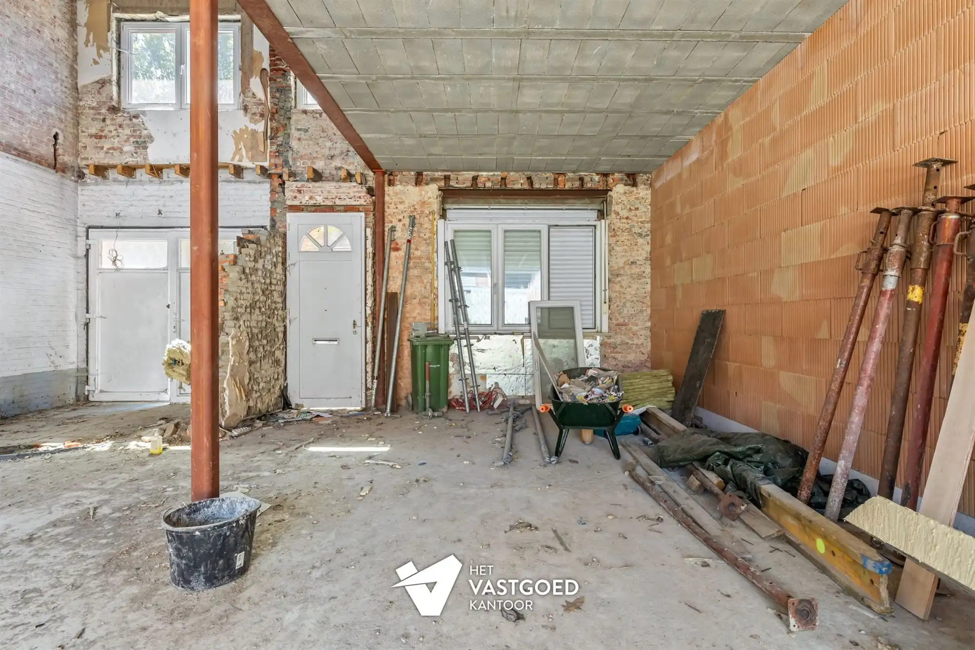 ZEER INTERESSANT INVESTERINGSPROJECT VAN EEN REEDS GESTRIPTE WONING TE HASSELT CENTRUM foto 5