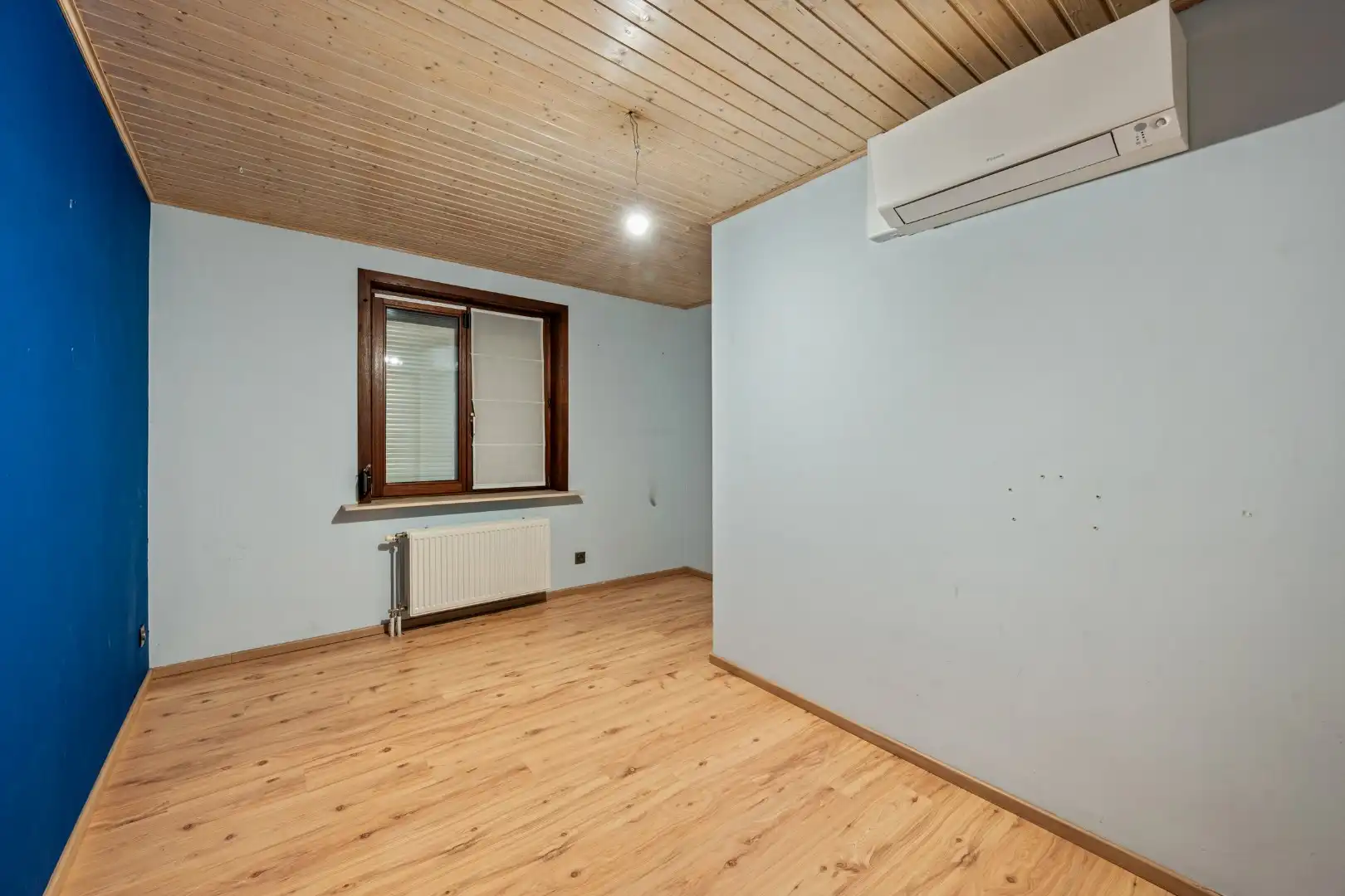 Vrijstaande woning met 3 slaapkamers, verzorgde tuin en garage in Ledegem foto 9