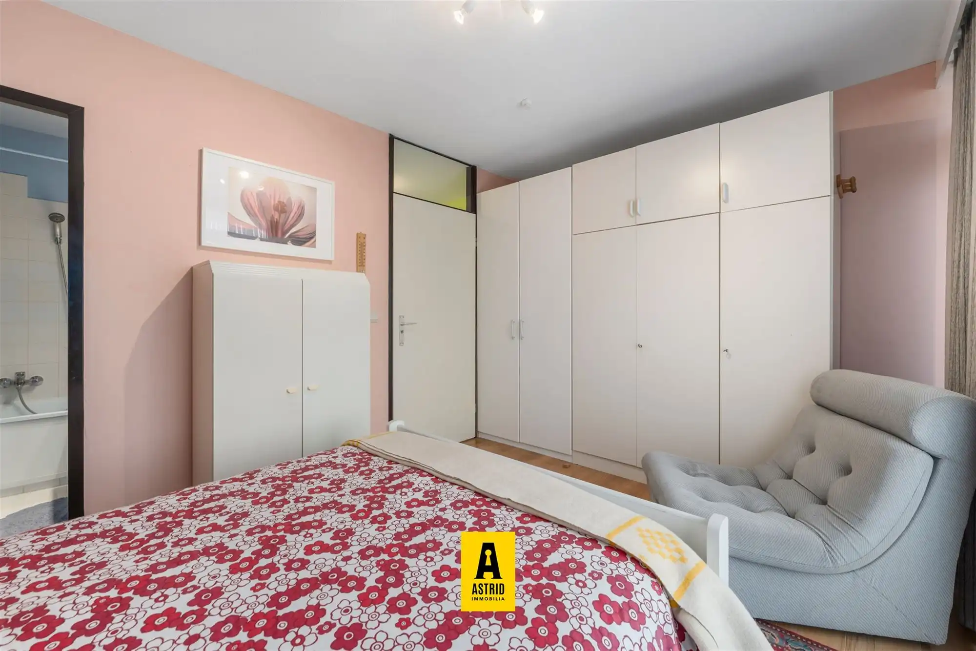 Zonnig appartement met open zicht! foto 12