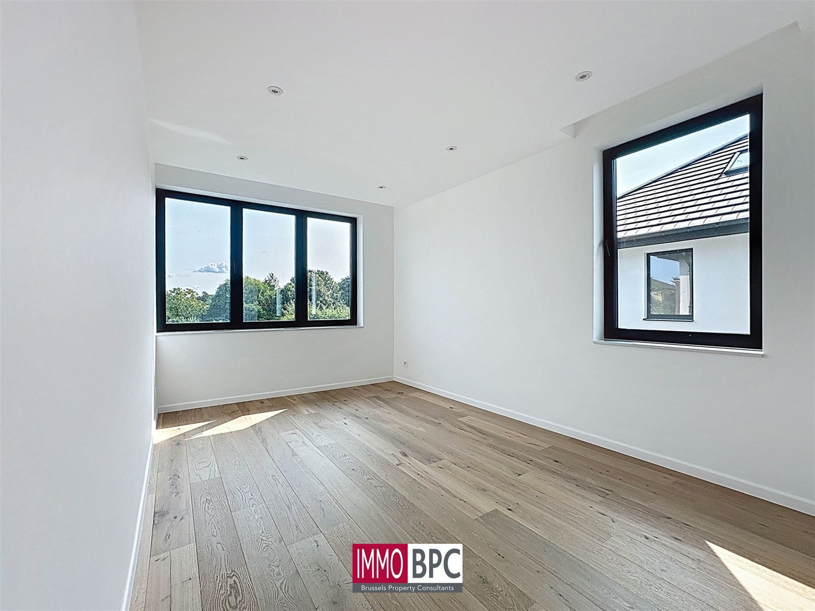 Prachtige nieuwbouwwoning in Wemmel – driegevel met zonnige tuin, hoogwaardige afwerking en extra’s! foto 19