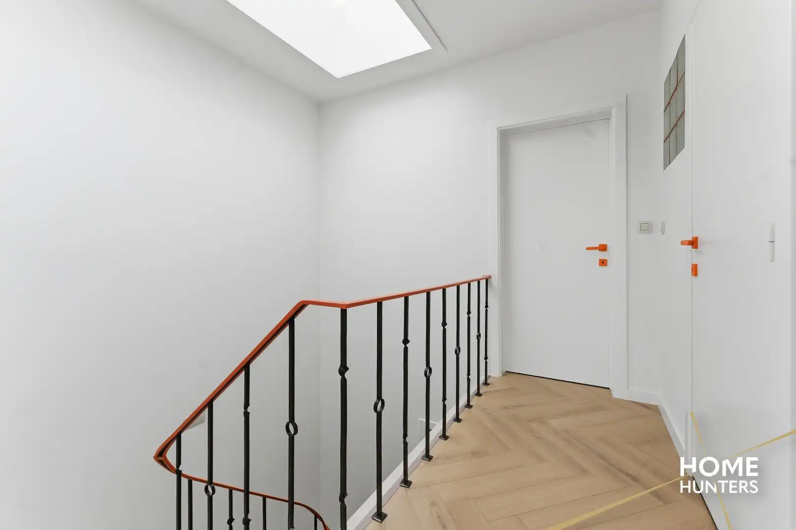 Prachtig gerenoveerde woning te Brielen met 2 slaapkamers, 2 badkamers en een garage foto 16