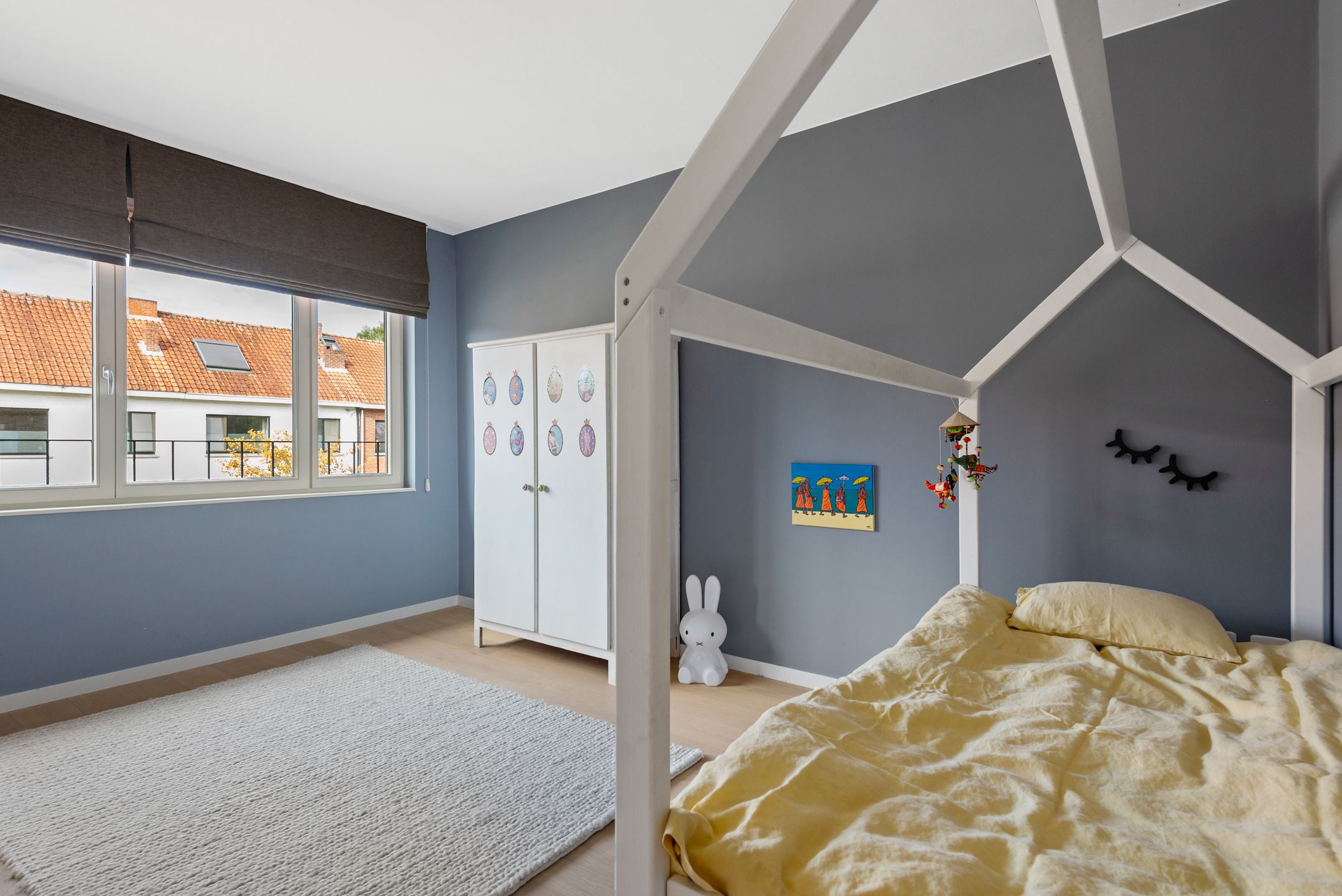 Mooie en ruime  halfopen woning op toplocatie foto 13