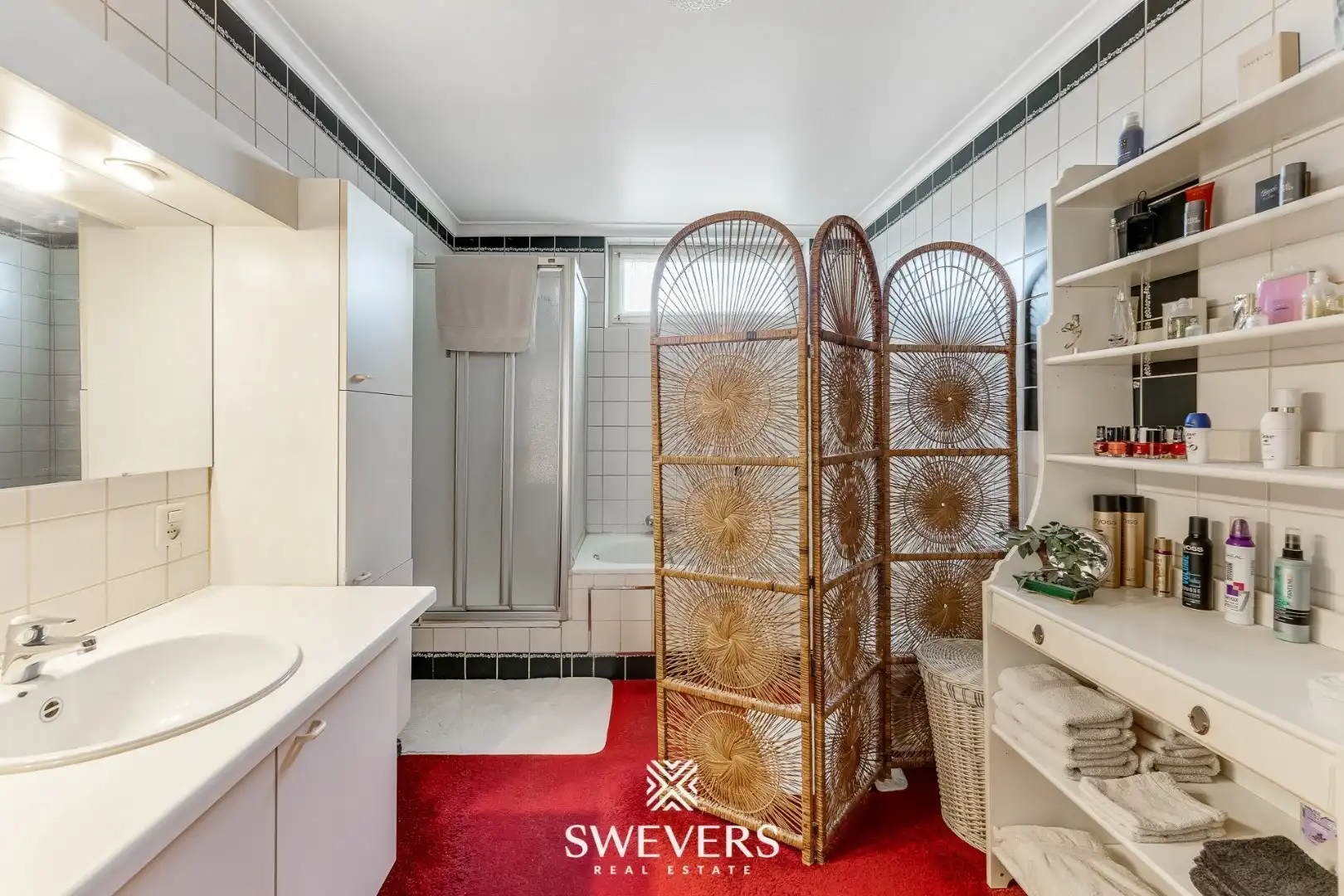 Duplex-appartement met handelsruimte, terras en tuin op toplocatie Riemst foto 24