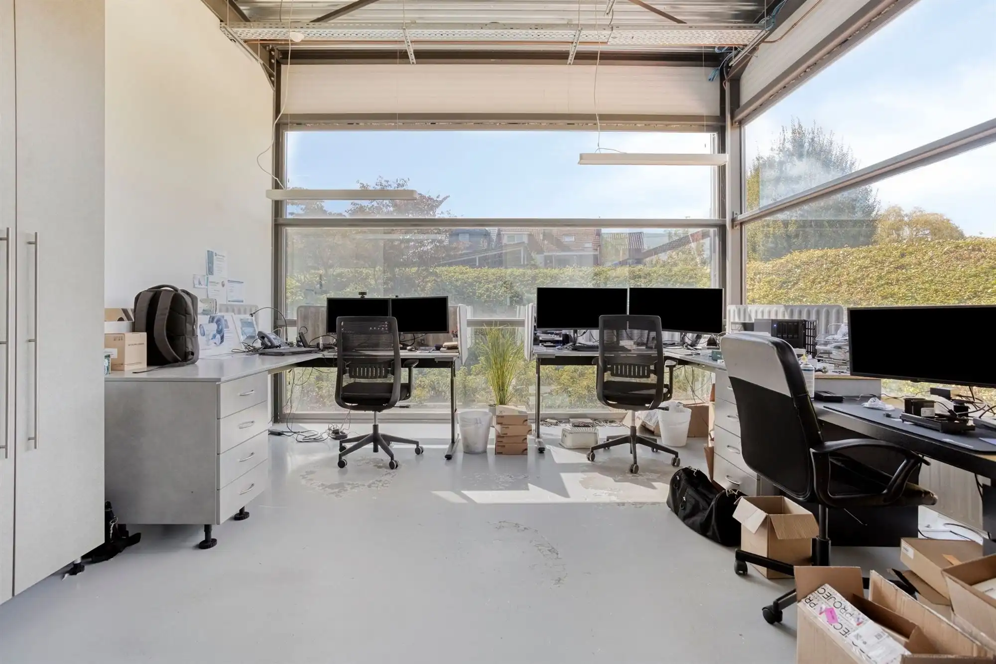 Vrijstaand KMO / kantoorgebouw van ca 405 m² op 1.200 m² foto 9