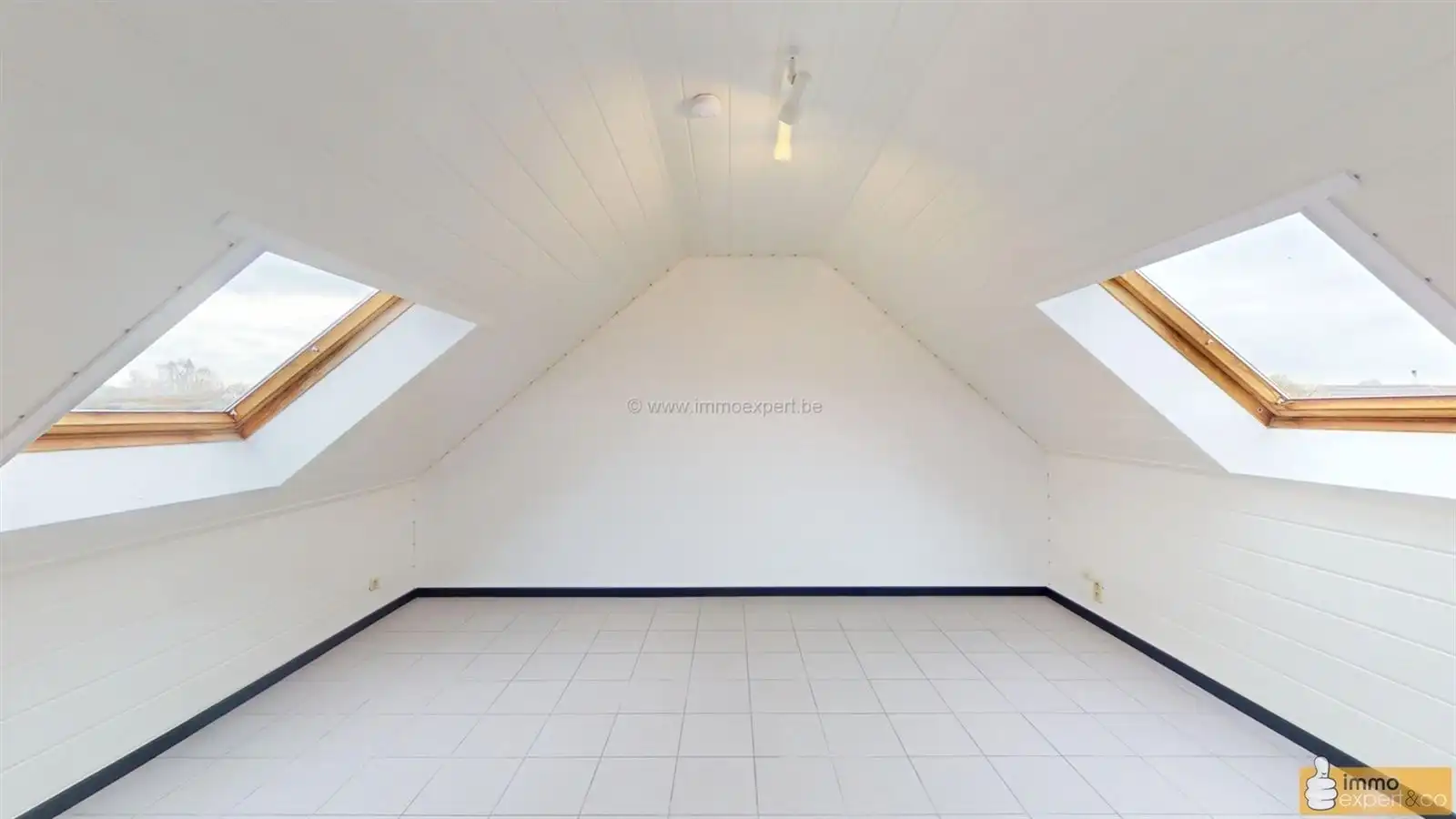 TERNAT: Eengezinswoning met 5 slpks en 2 badkamers foto 33