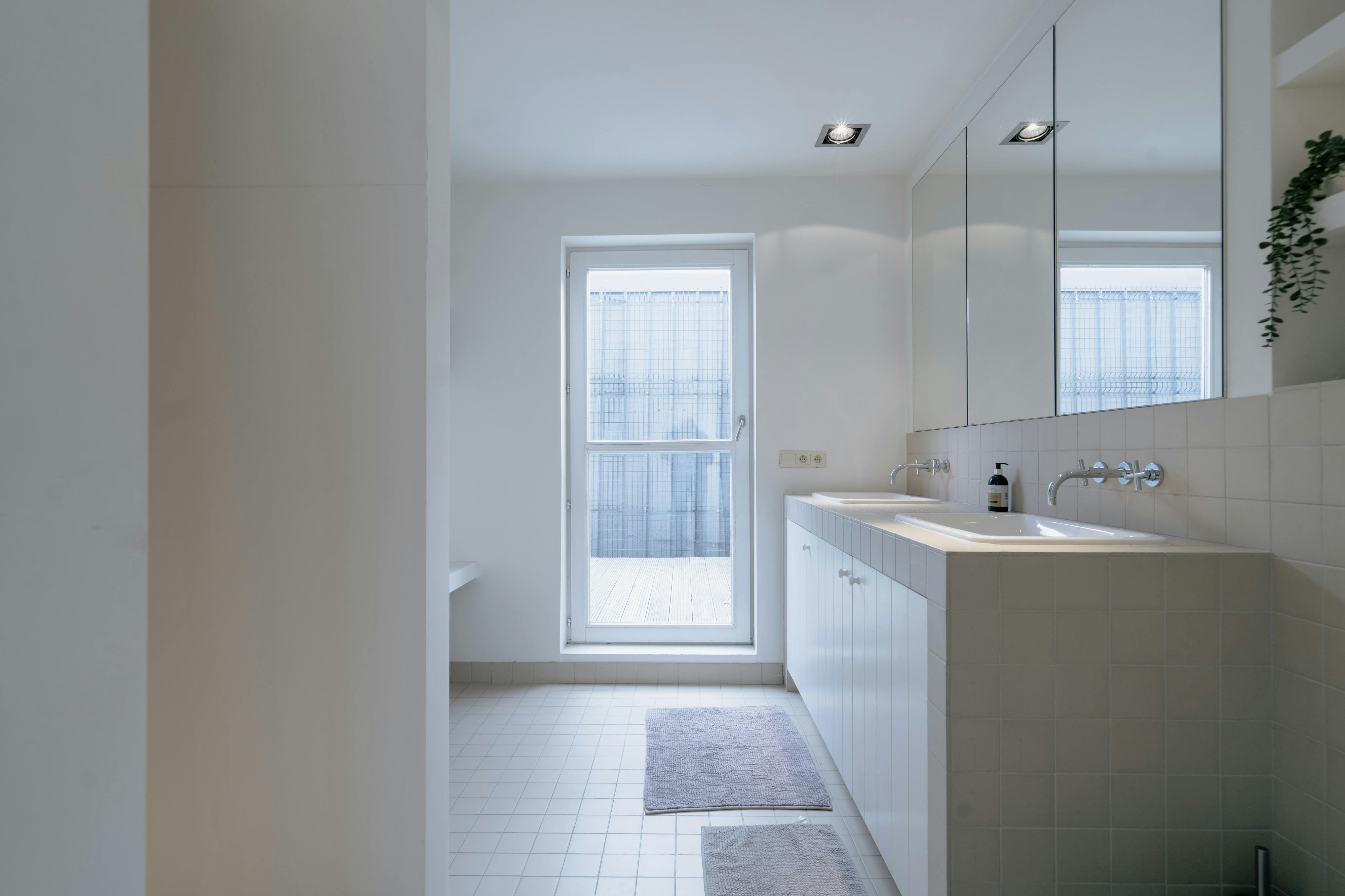 Exclusieve loftwoning met zwembad en loods te koop in Lauwe foto 22