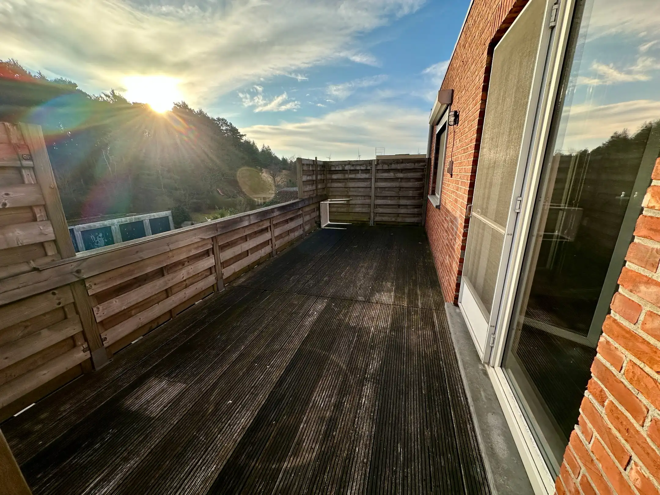 Tweeslaapkamerappartement nabij Genk centrum met groot terras en garagebox foto 22