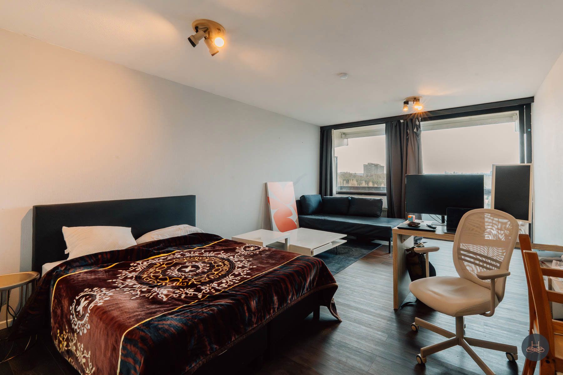 Instapklare studio met panoramisch uitzicht foto 9