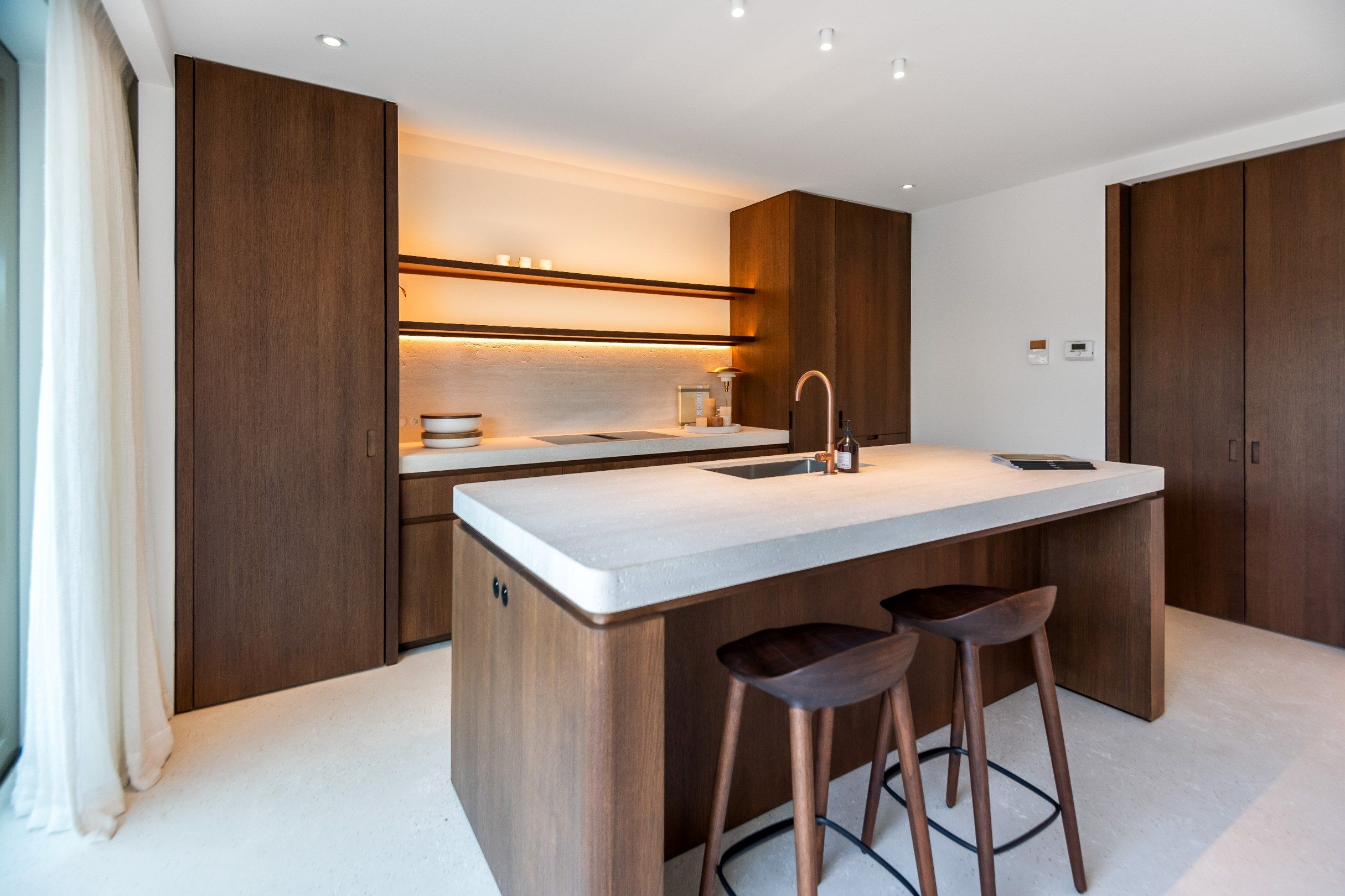 Luxueus nieuwbouwappartement met een uitzonderlijke afwerking gelegen in de Van Bunnenlaan.  foto 11