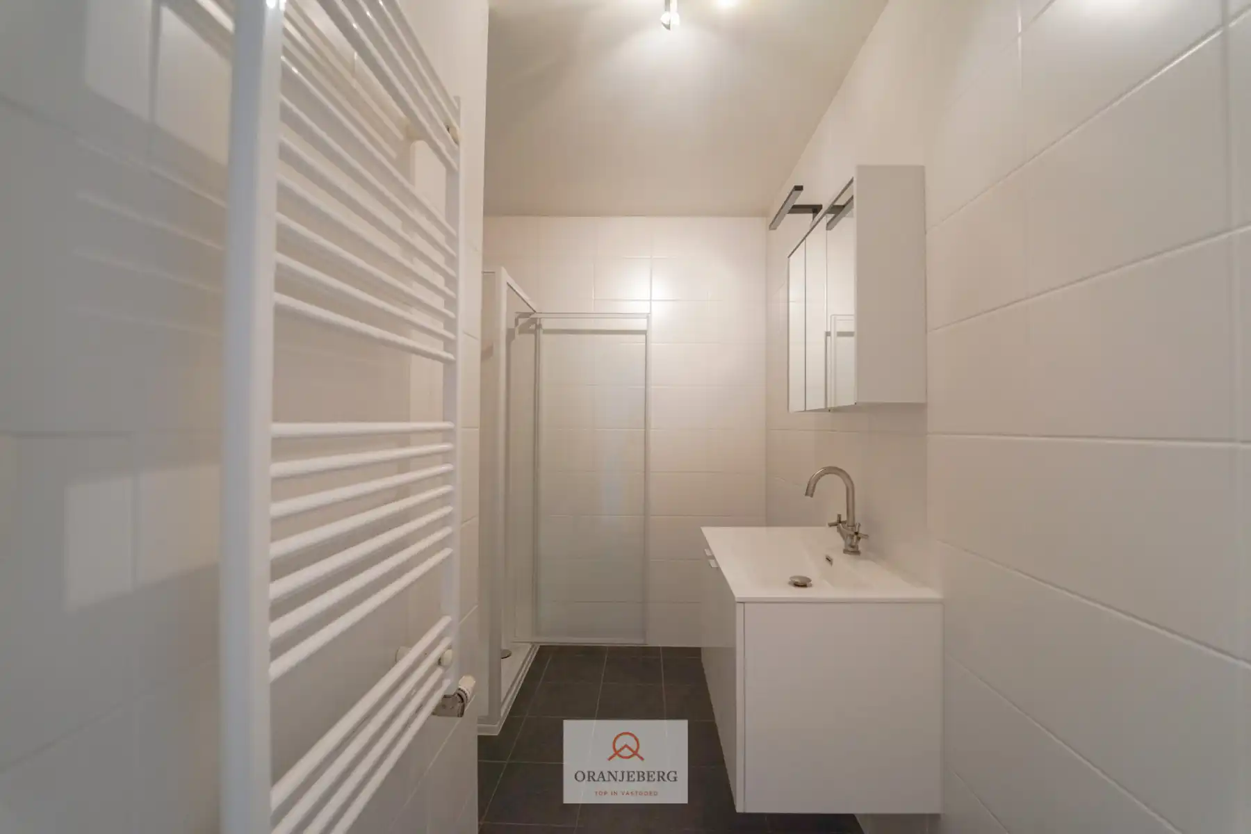 Lichtrijk, volledig vernieuwd appartement met 2 slaapkamers in hartje Gent foto 12