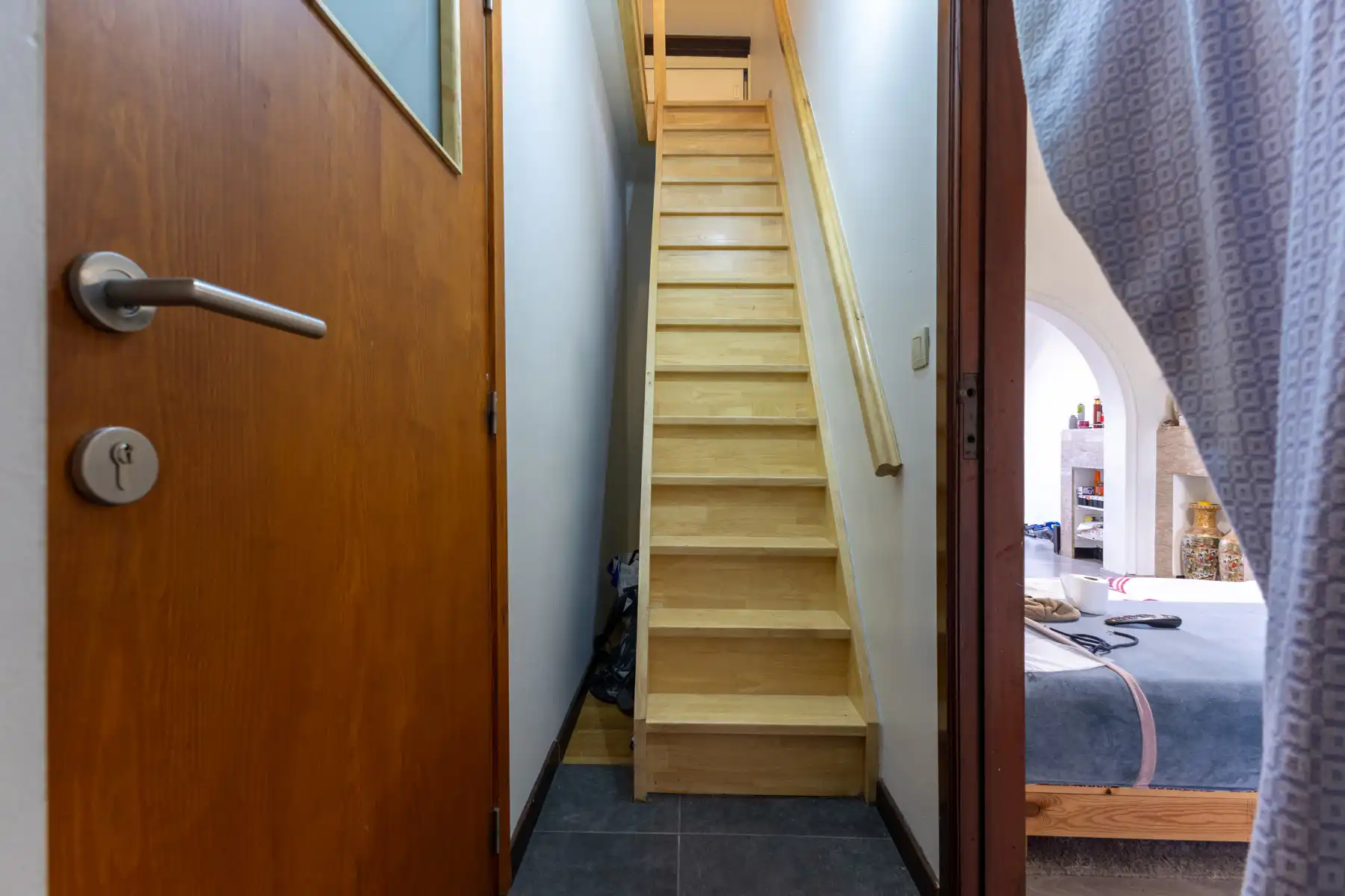 Opbrengsteigendom met drie appartementen foto 17