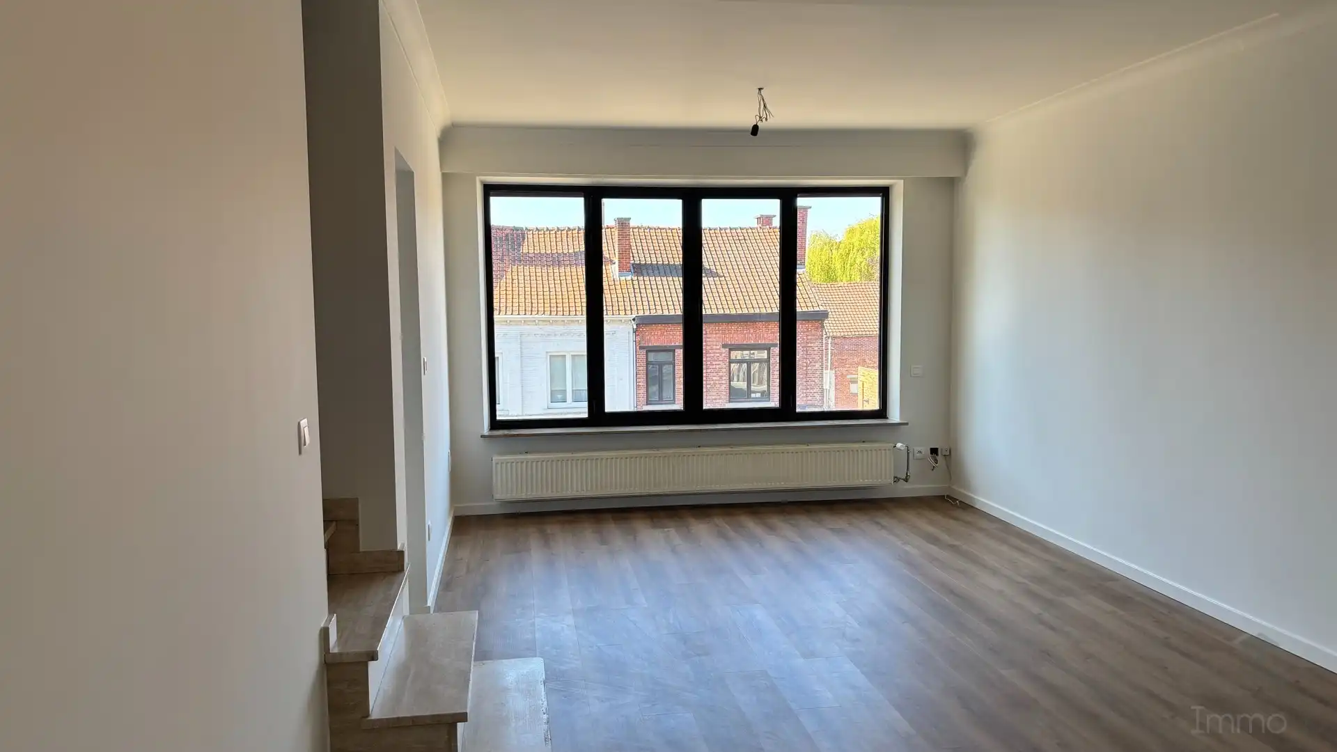 Gerenoveerd app. Met 3 slaapkamers en terras. foto 2