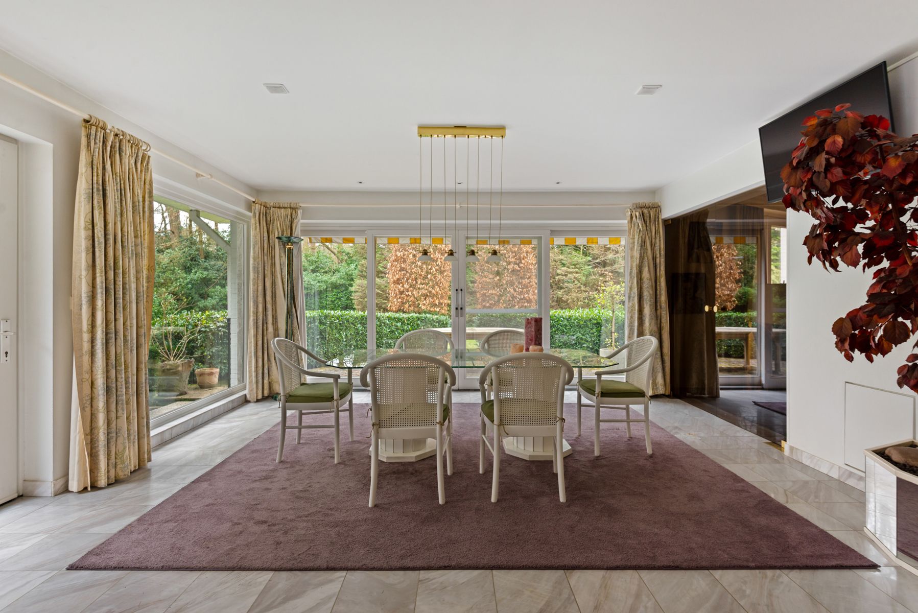 Te renoveren villa met naastgelegen bouwgrond op 6000 m². foto 14