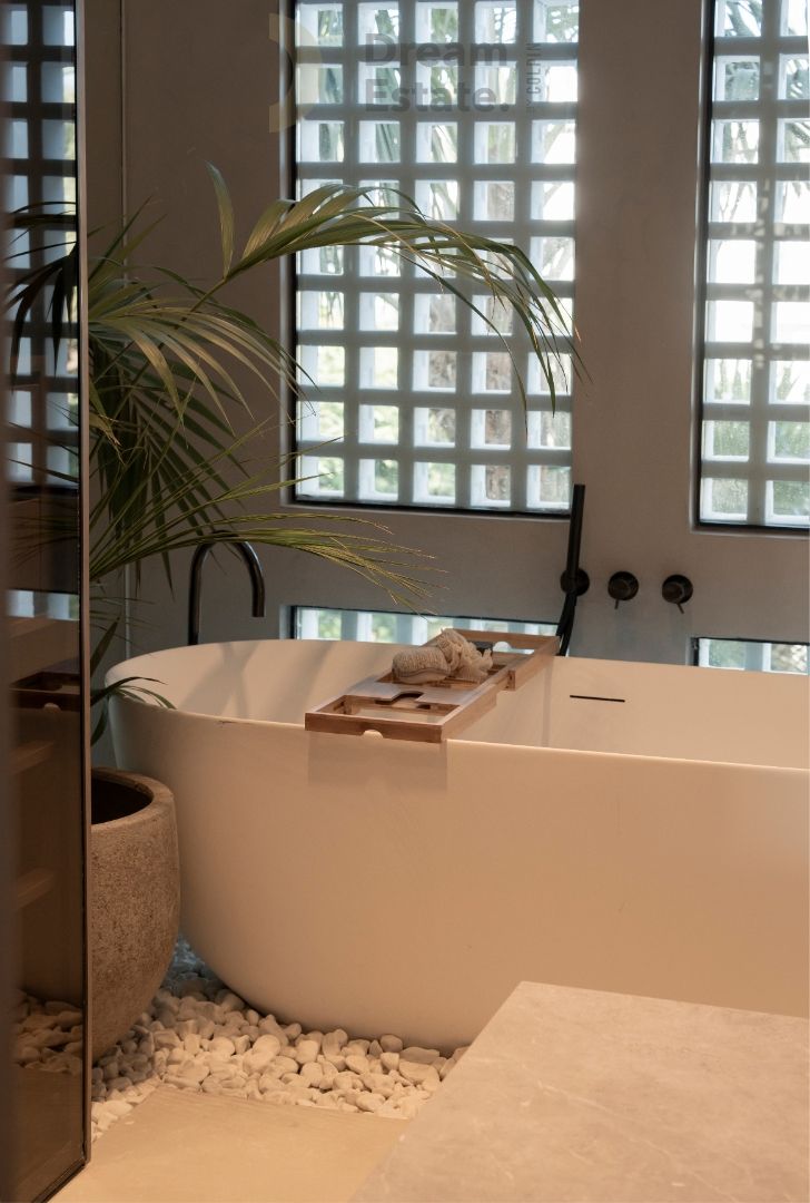 Luxe penthouse frontline beach Estepona. foto 31