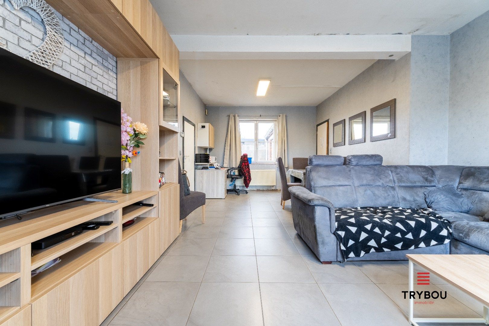 🏡 Gezinswoning met 4 slaapkamers, ruime tuin en garage in Zarren foto 3