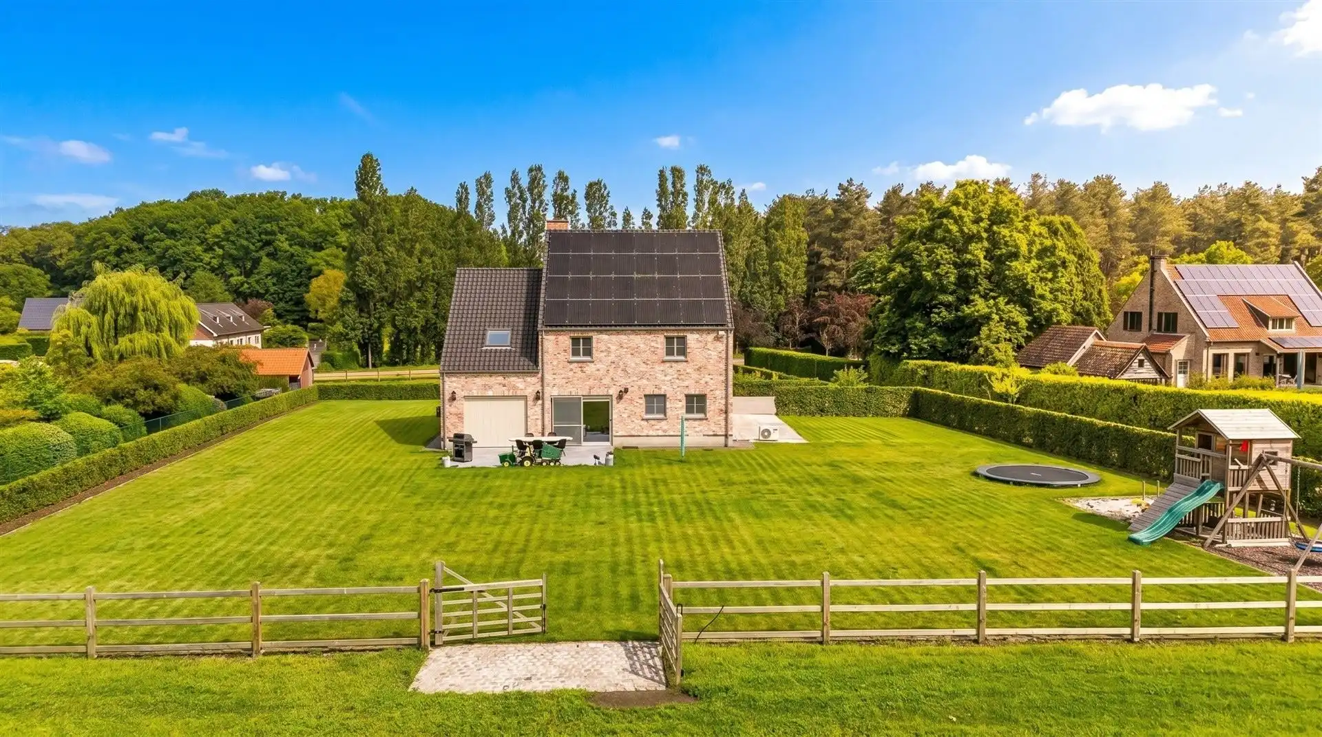 Energiezuinige villa met 4 slpk op een perceel groter dan 1 hectare foto 19