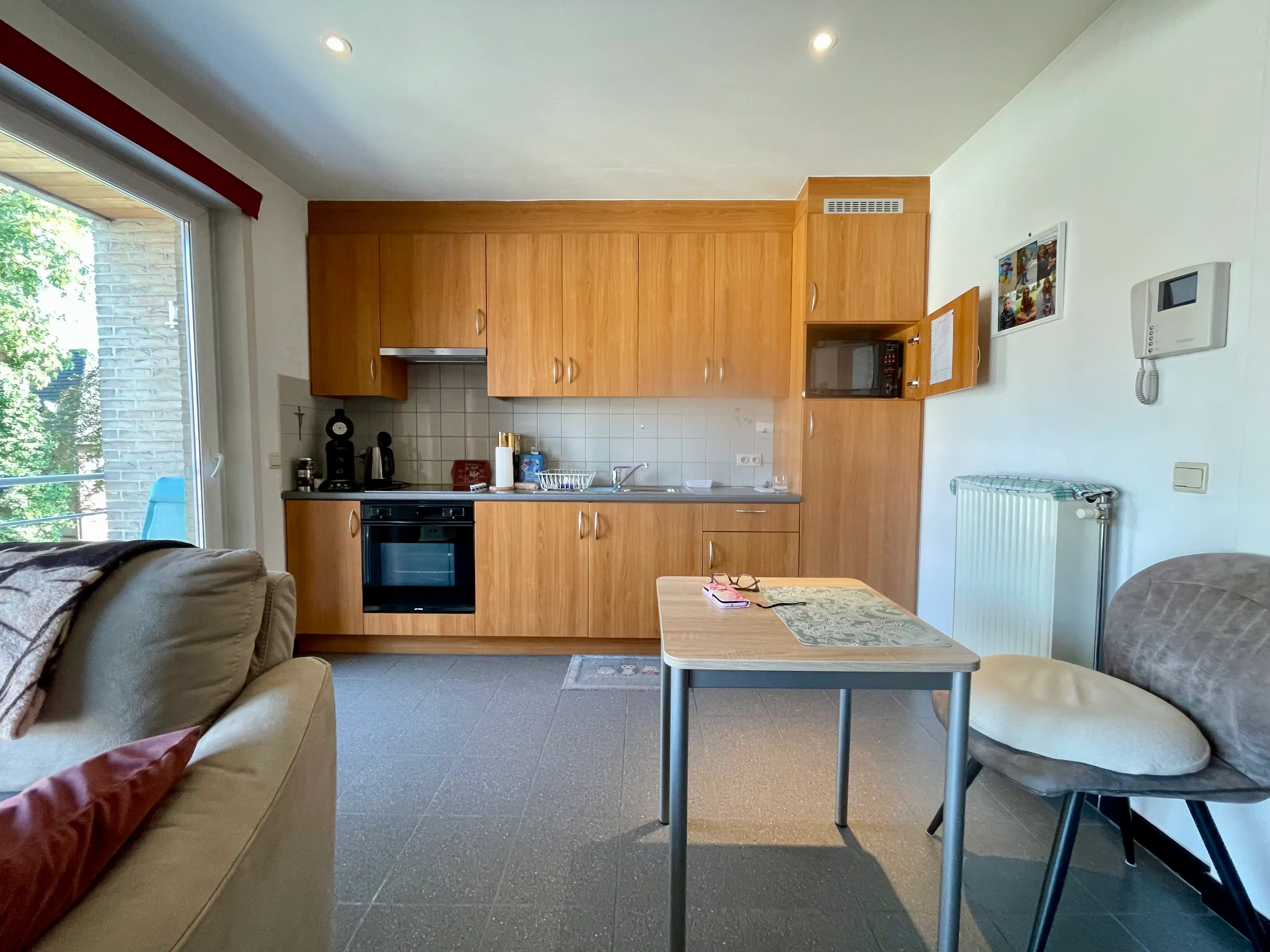 Centraal gelegen 1-slaapkamer appartement te Mariakerke foto 7