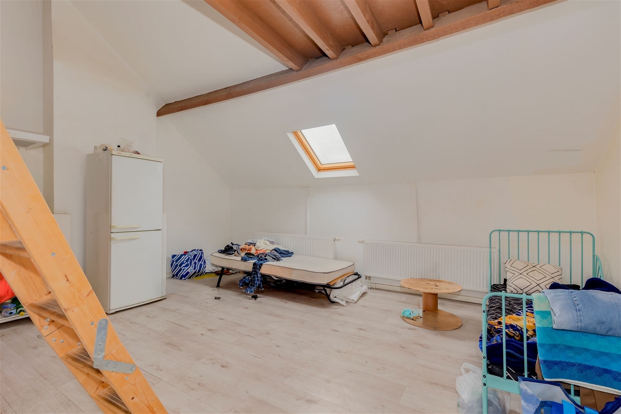 Huis ingedeeld in 6 verhuurde units - 8,8% netto rendement foto 8