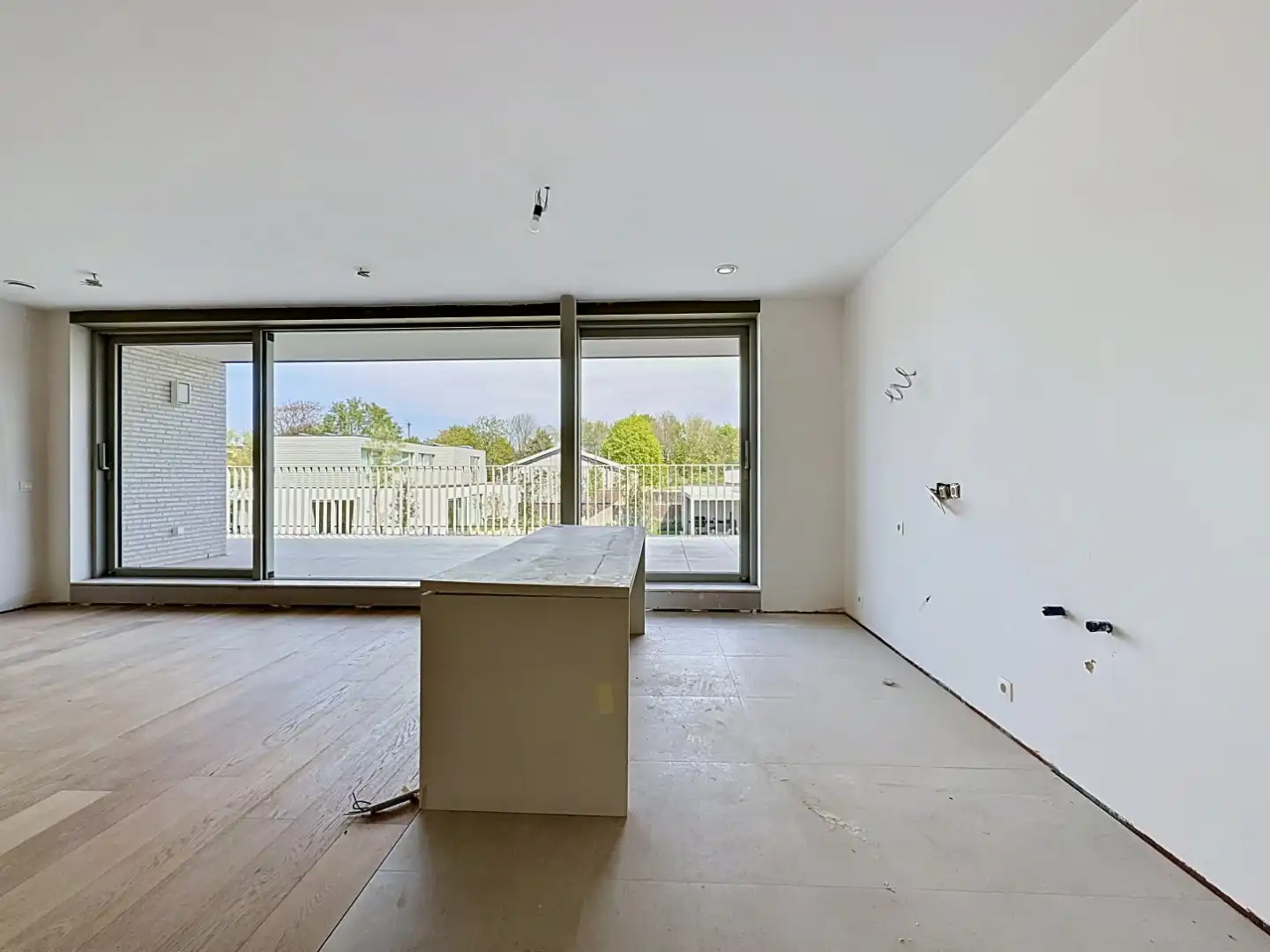 Ruim nieuwbouw appartement te Sint-Idesbald. foto 2