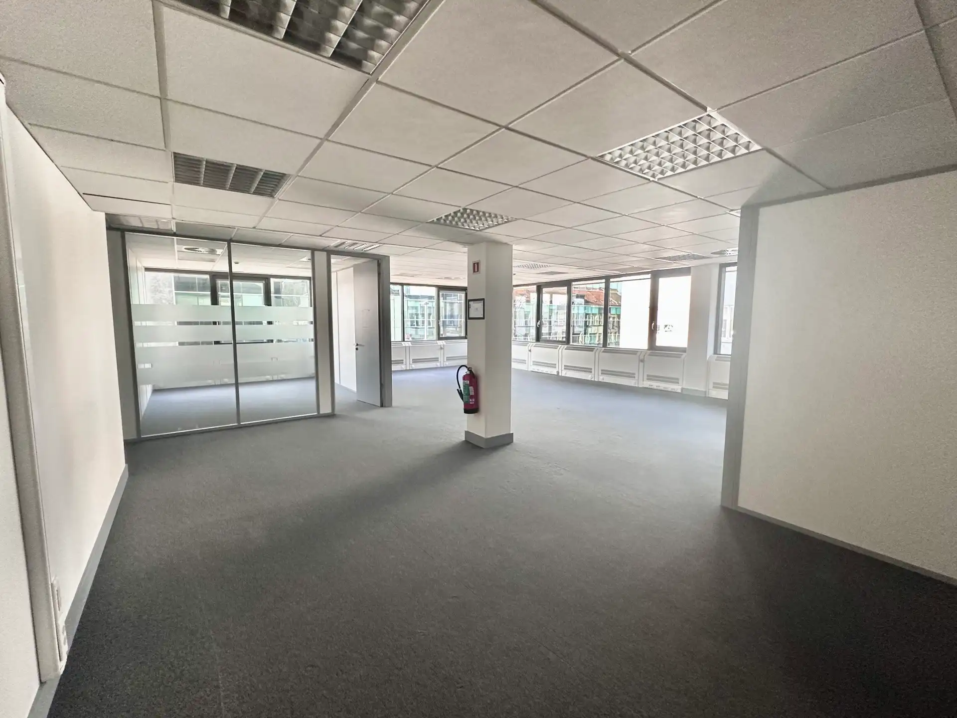 Kantoorruimte 1.154 m² te huur, Uitbreidingstraat Berchem   foto 9