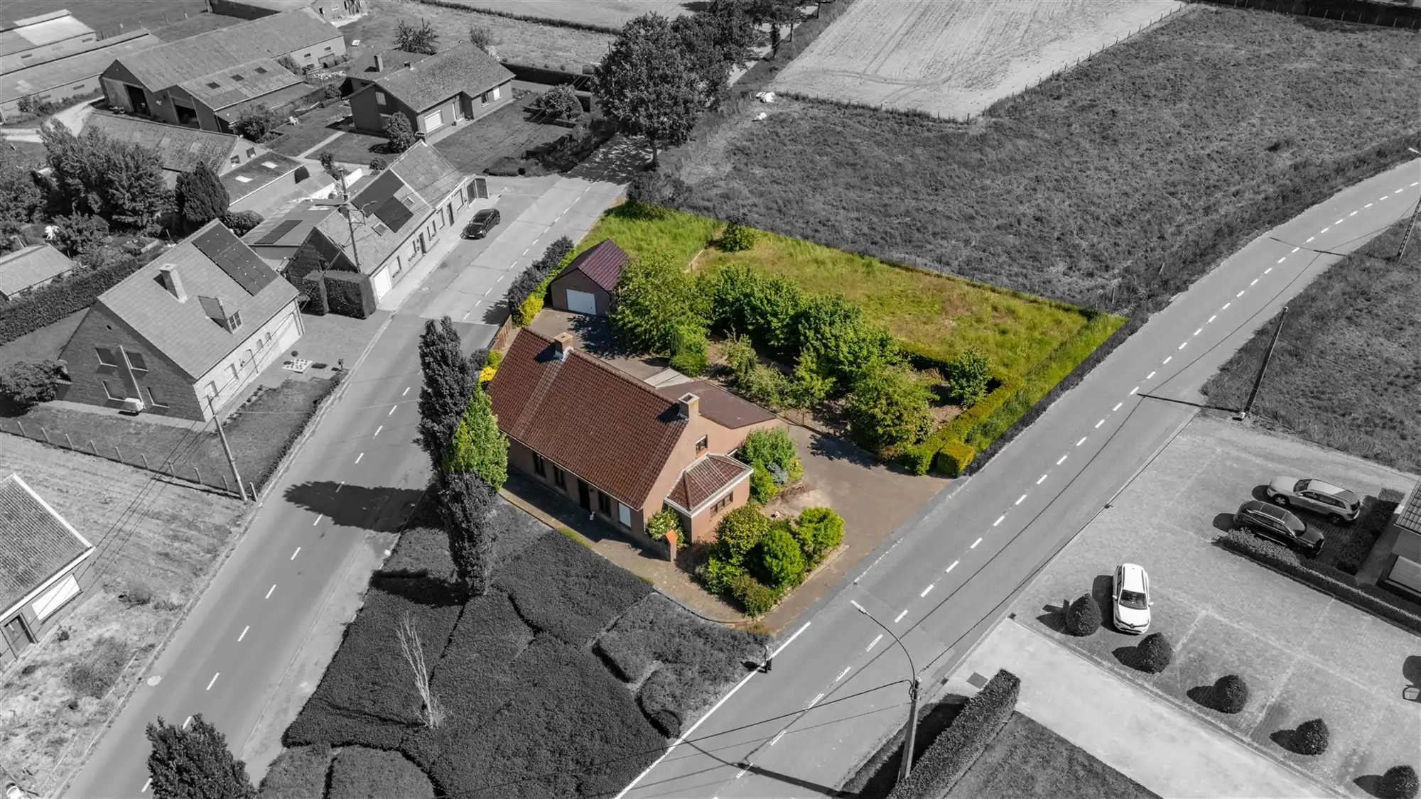 Vrijstaande woning op 1.258 m² foto 3