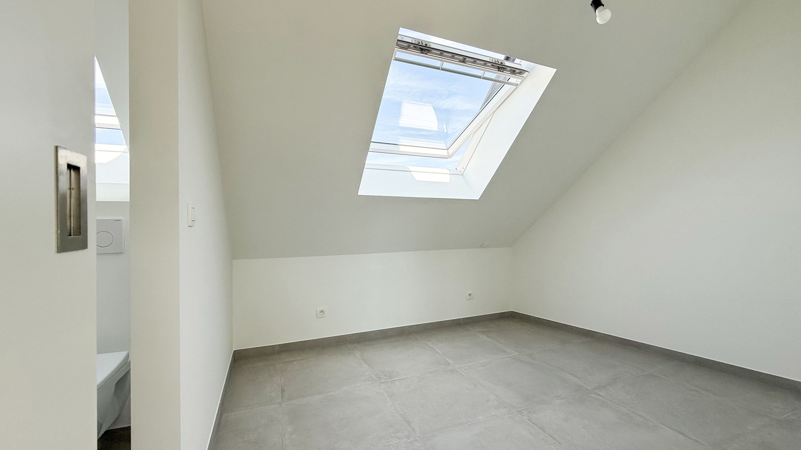 Modern nieuwbouw penthouse met zonneterras en garage! foto 15