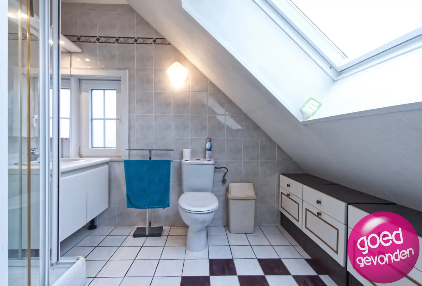 WONING - PRAKTIJK - 4 SLK - 3 BDK - TUIN - TERRAS - PARKING foto 40