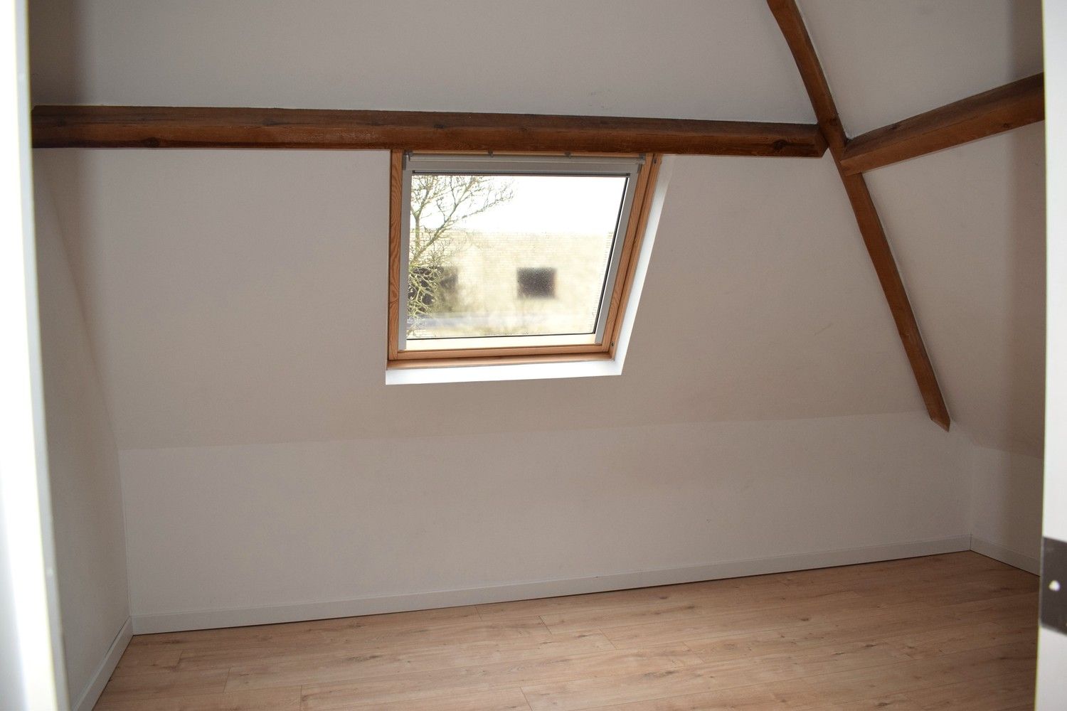 Alleenstaande woning met 3 slaapkamers foto 12