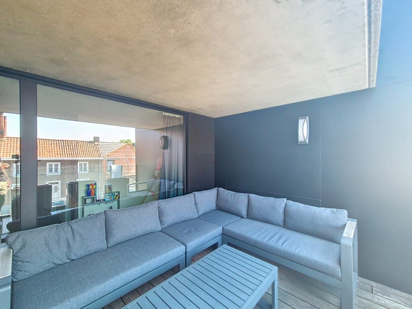 Appartement met 2 slpks en garage foto 4