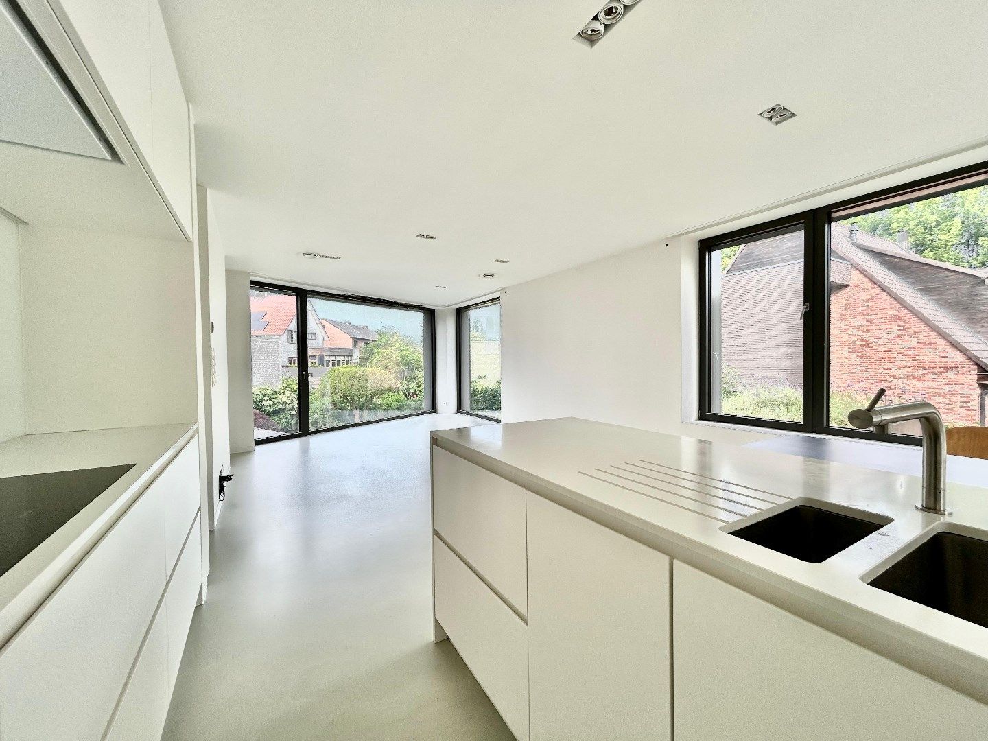 Passiefhuis met drie slaapkamers en zuidwest tuin foto 3