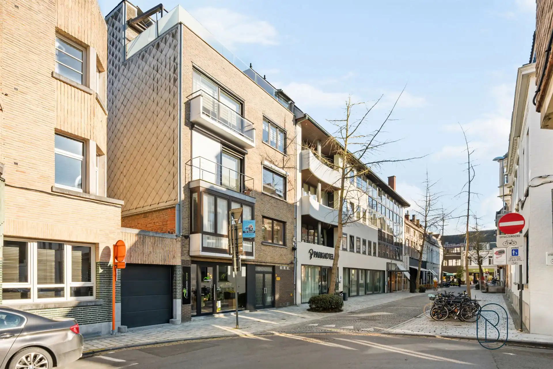 Topgelegen appartement met 3 slaapkamers en ruim terras foto 4