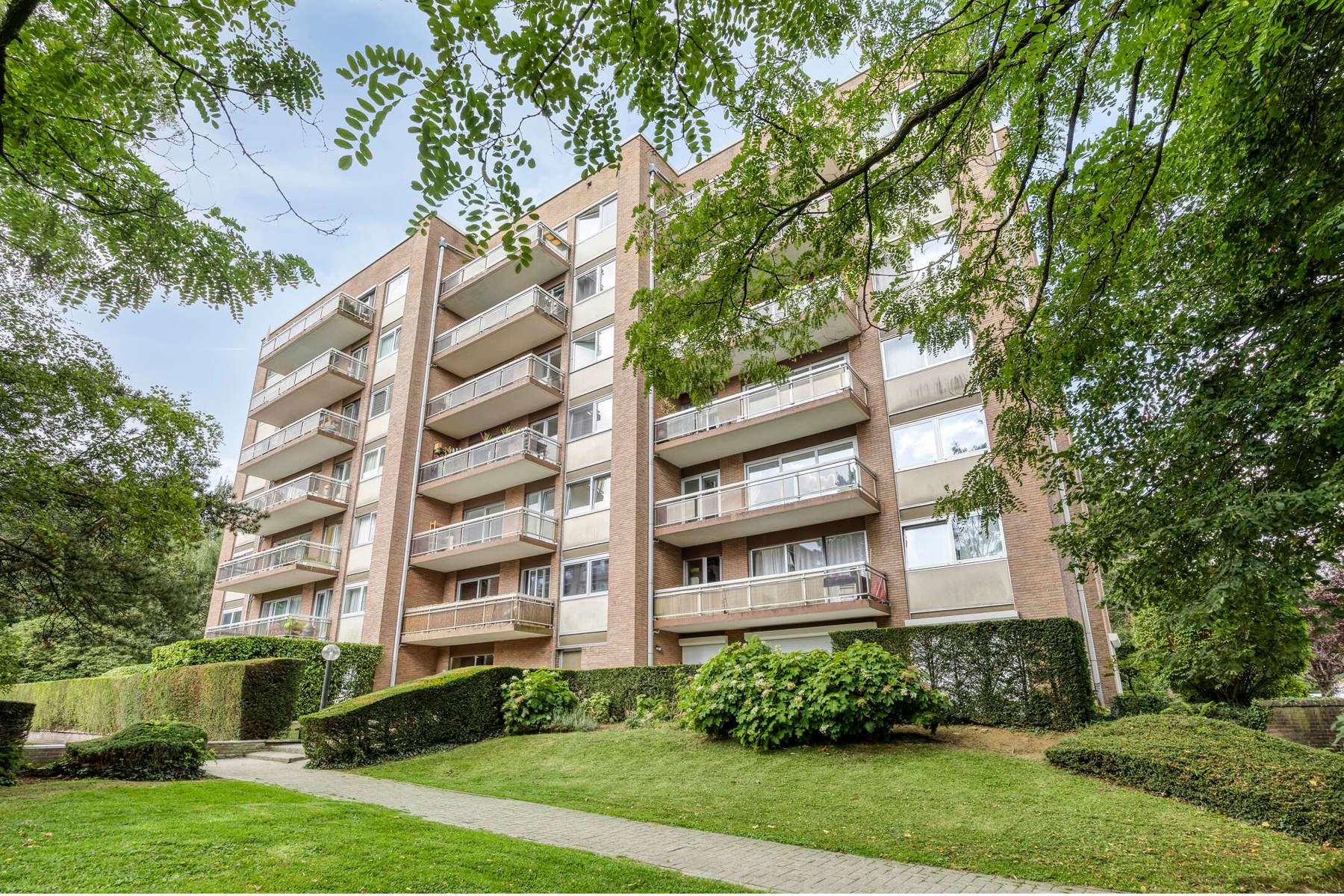 Appartement te koop foto {{pictureIndex}}