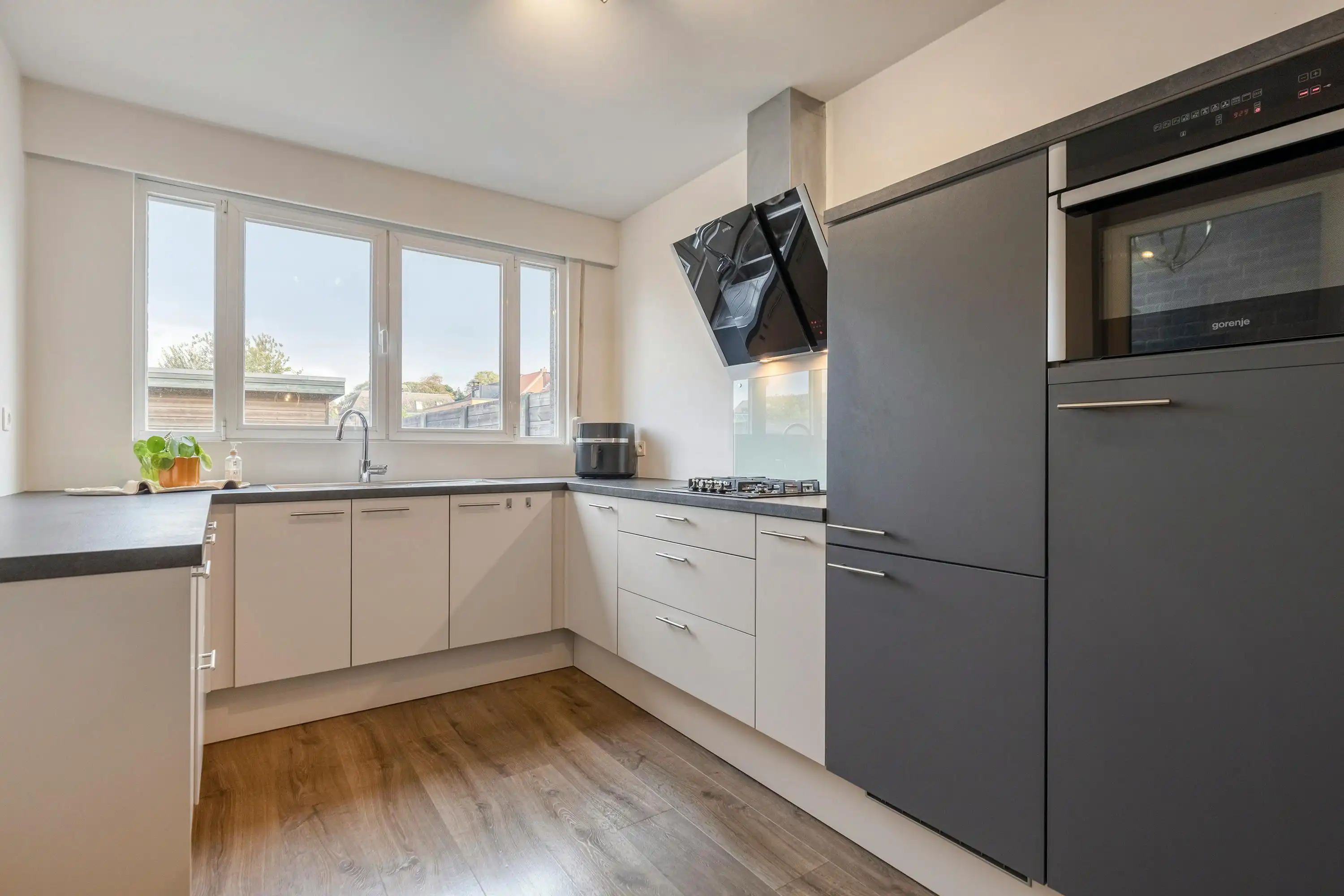 Gelijkvloers appartement met 1 slpk en tuin te Essen-centrum!  foto 6