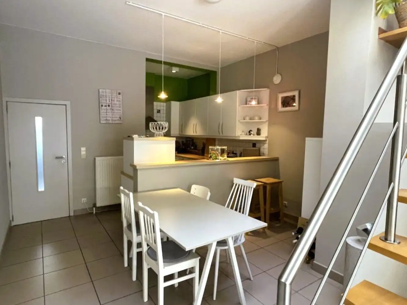 Gezellige, lichtrijke rijwoning met tuin foto 2