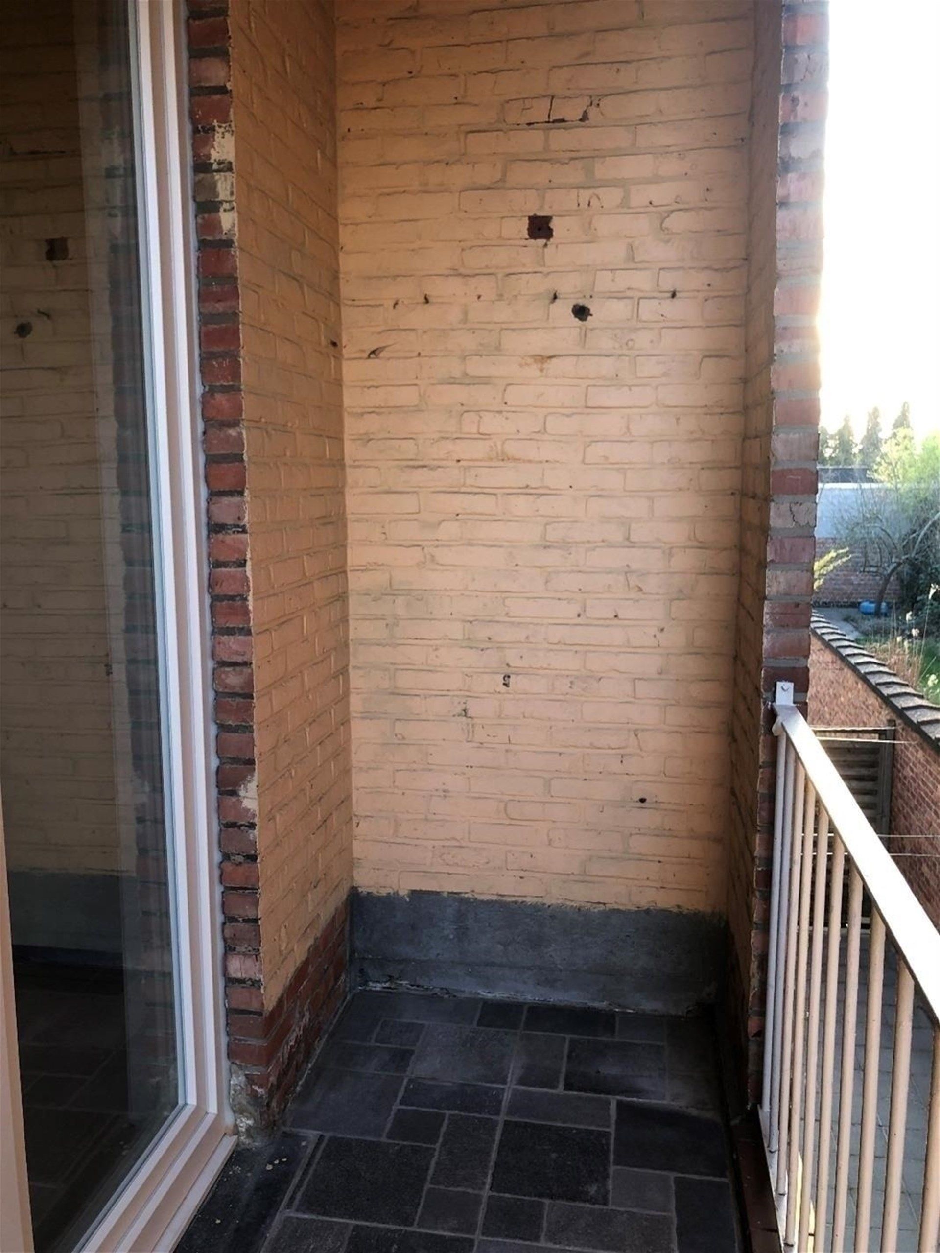 Gunstig gelegen 2 slaapkamer appartement. foto 19
