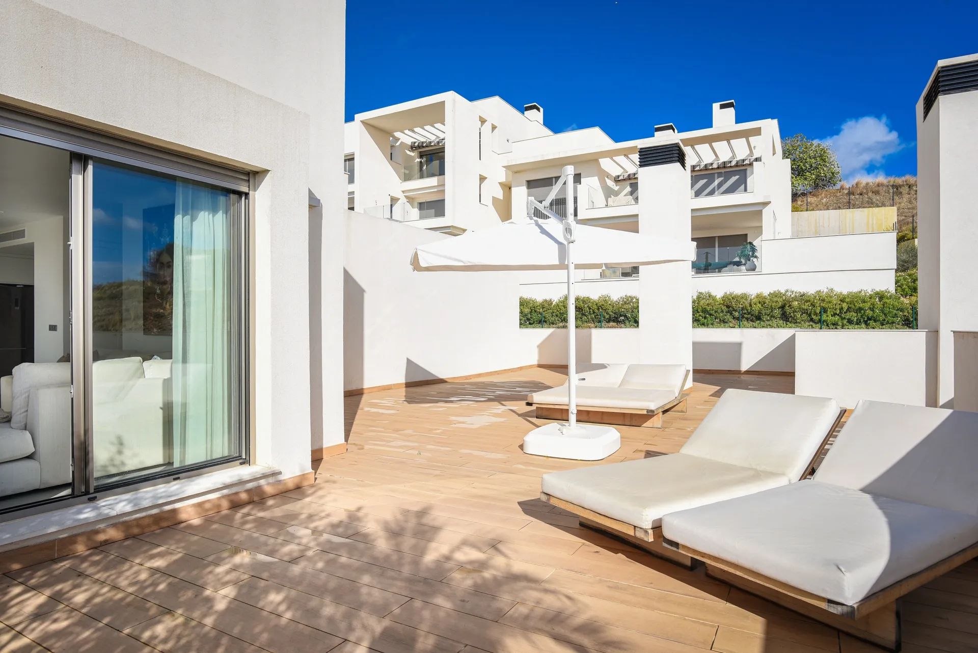 Moderne luxe in het hart van Estepona: adembenemend penthouse met prachtig zicht! foto 13