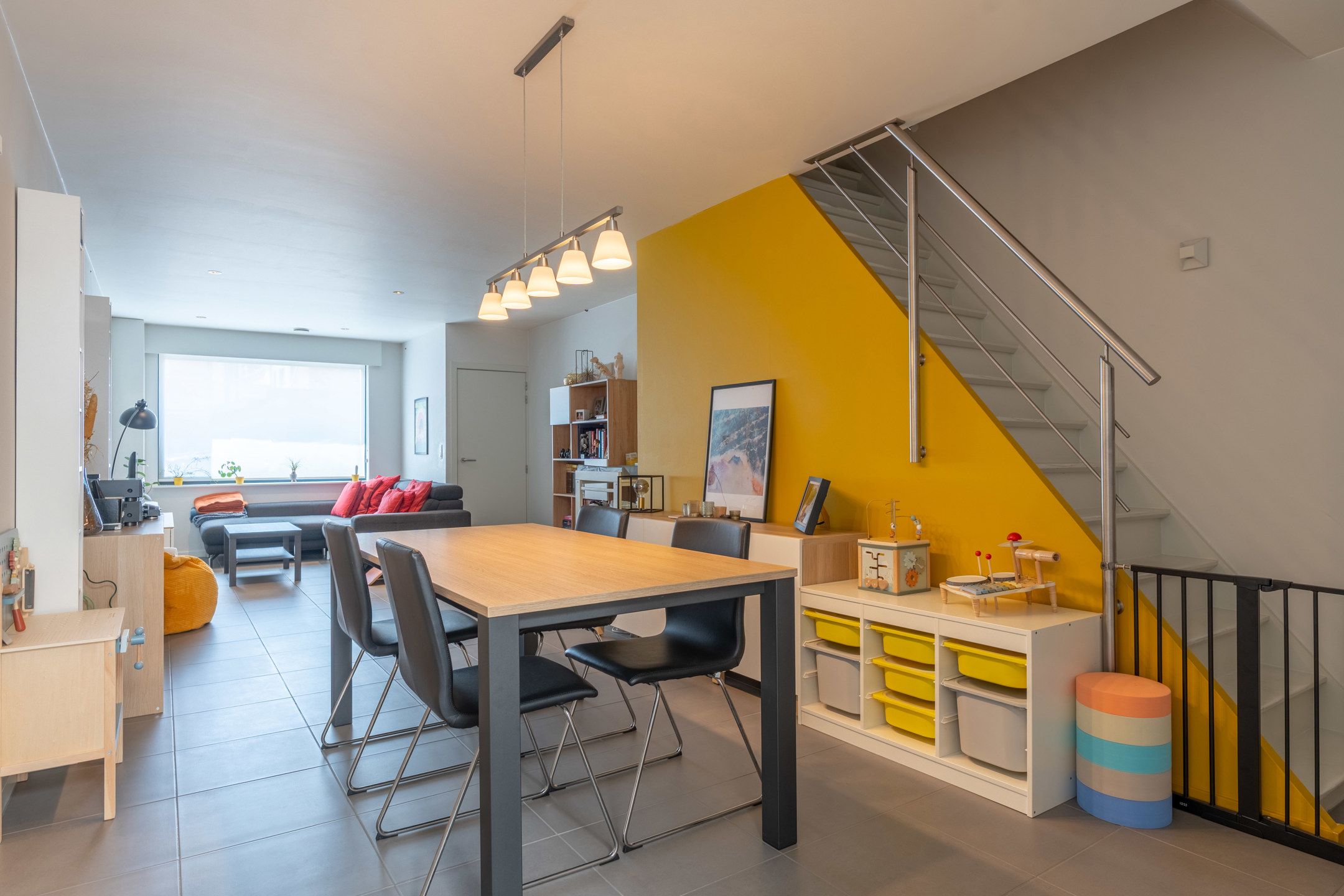 Volledig vernieuwde  woning met garage op rustige ligging  foto 17