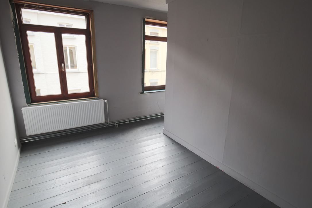 Rijwoning met drie slaapkamers foto 8