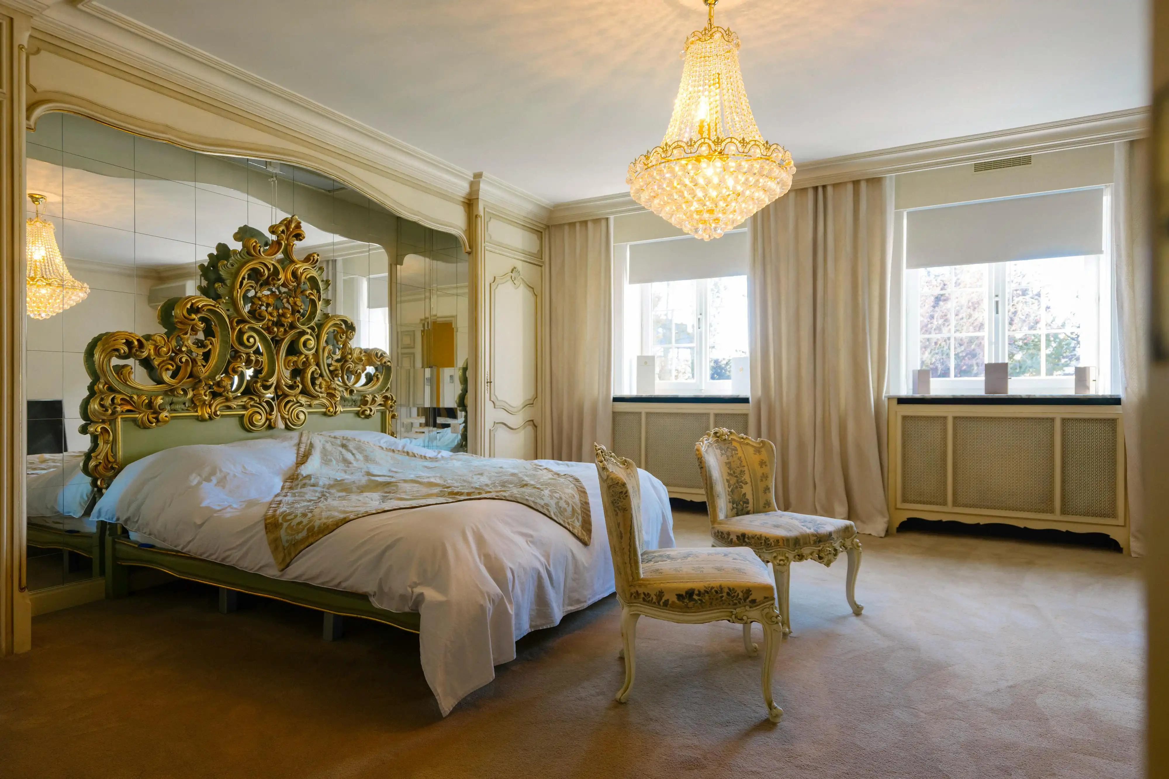 Statige ruime villa, 6 slpk., prachtige parktuin (3.300 m²). foto 13